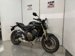HONDA CB 650 R E-Clutch