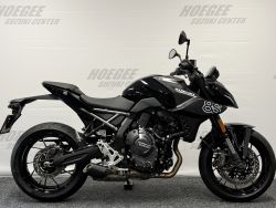 GSX-8S