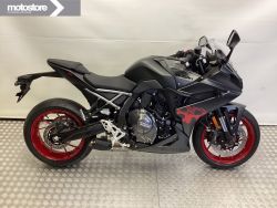 GSX-8R