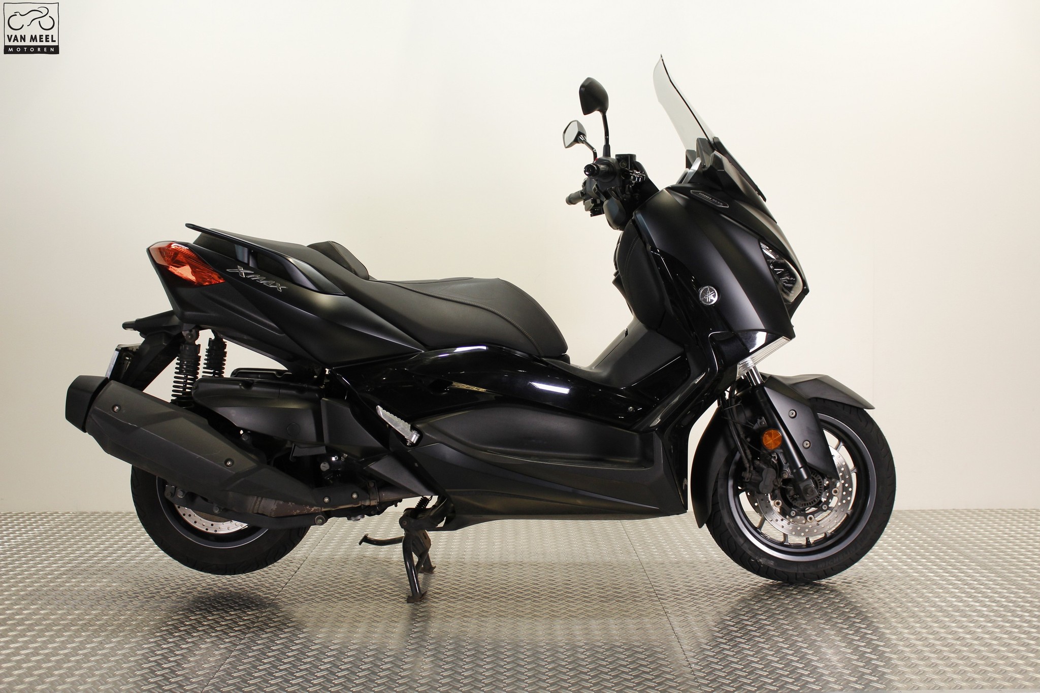 YAMAHA - X-MAX 400 ABS IRON MAX