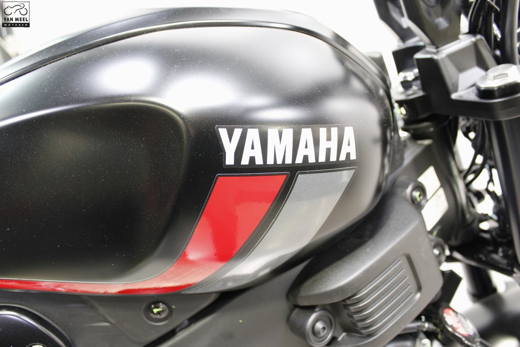 YAMAHA - XSR 125