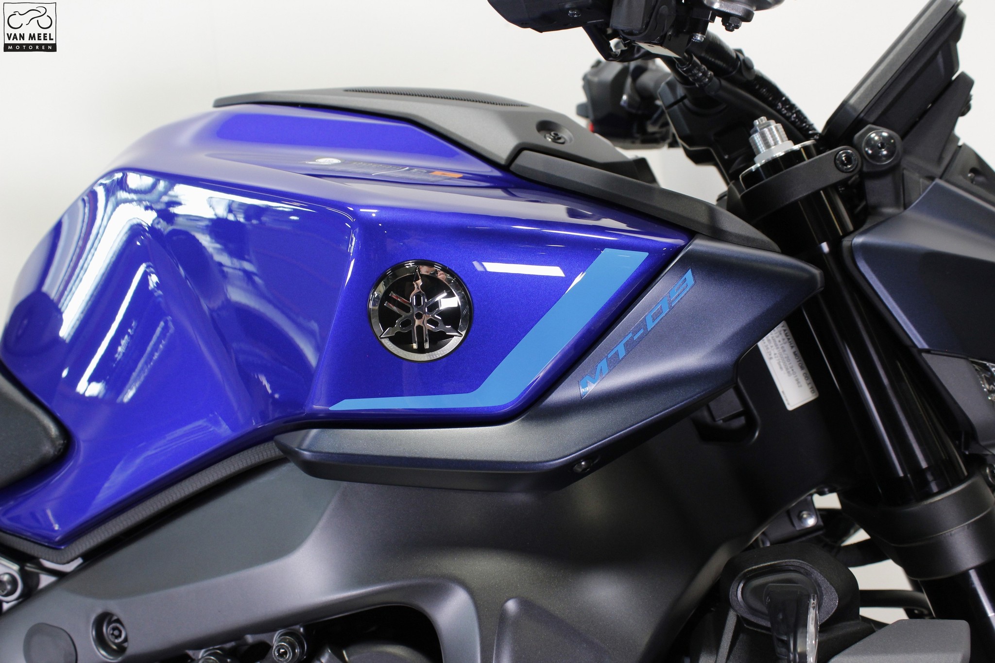 YAMAHA - MT 09 ABS Y-AMT