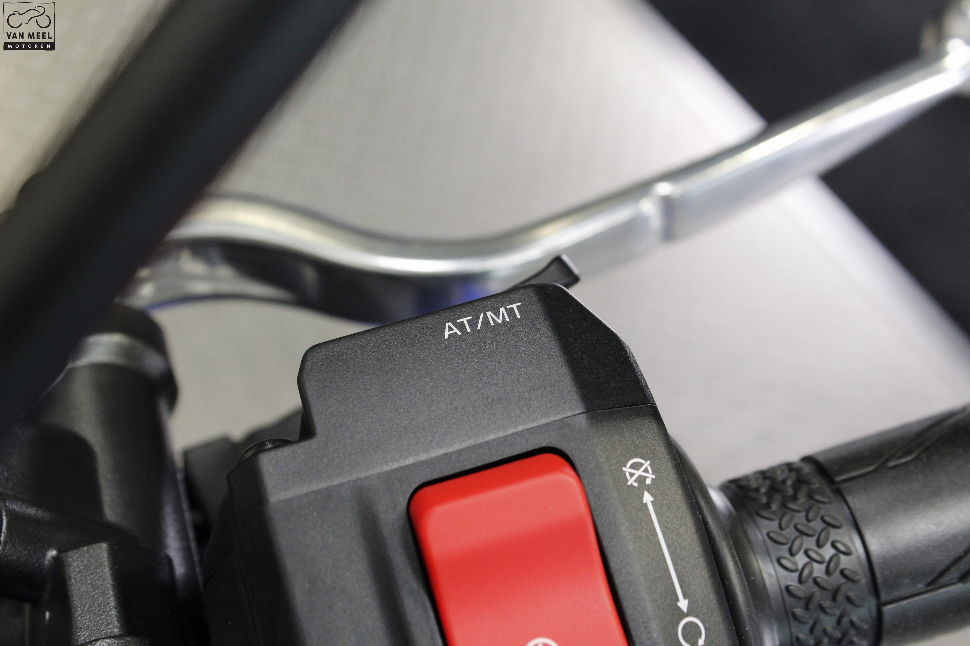 YAMAHA - MT 09 ABS Y-AMT