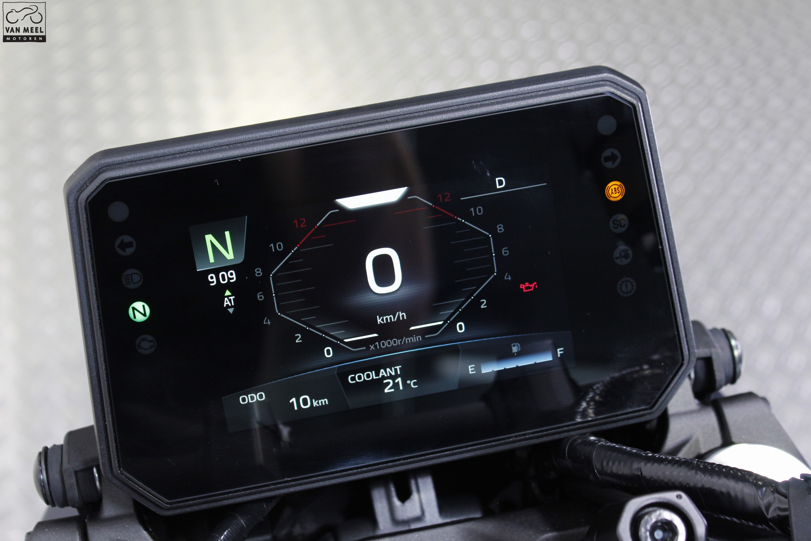 YAMAHA - MT 09 ABS Y-AMT
