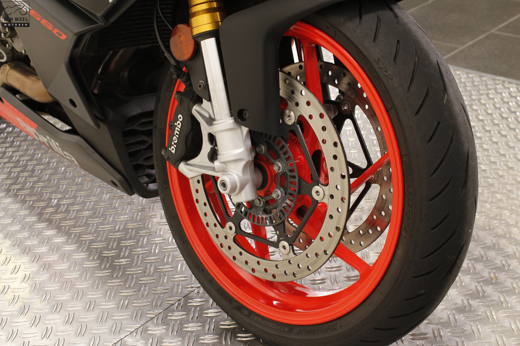 APRILIA - RS 660