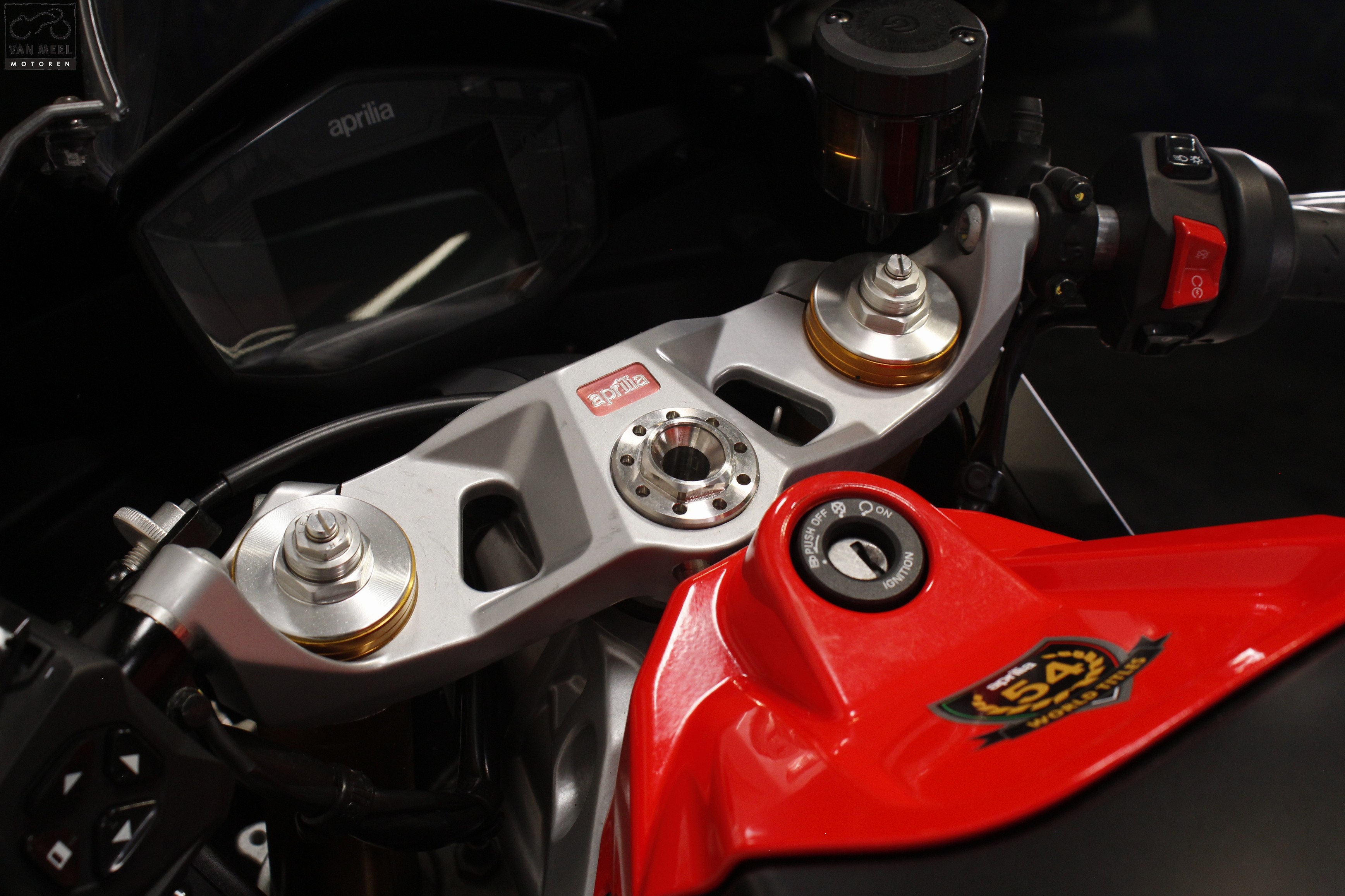 APRILIA - RS 660