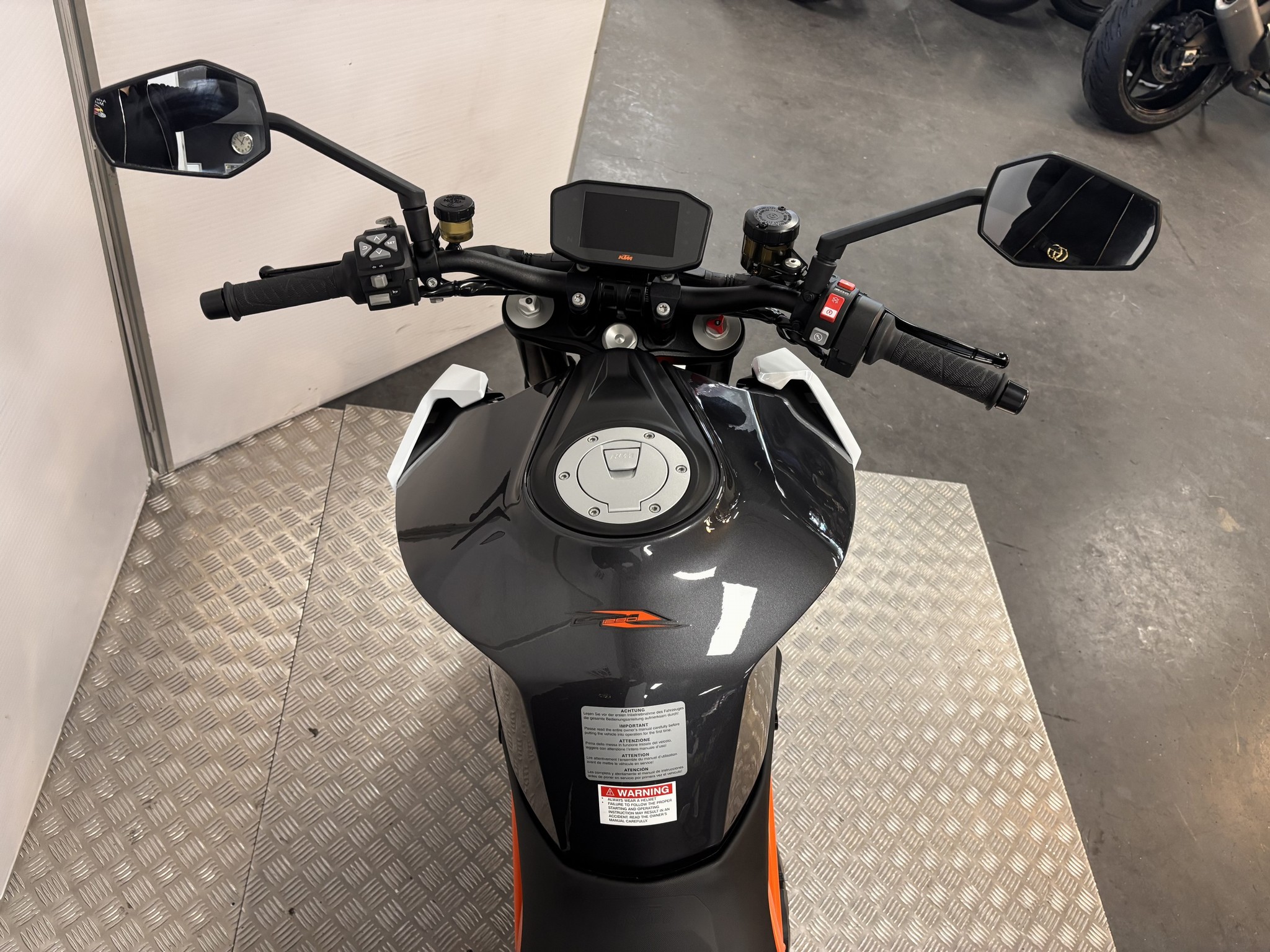 KTM 1290 Super Duke R