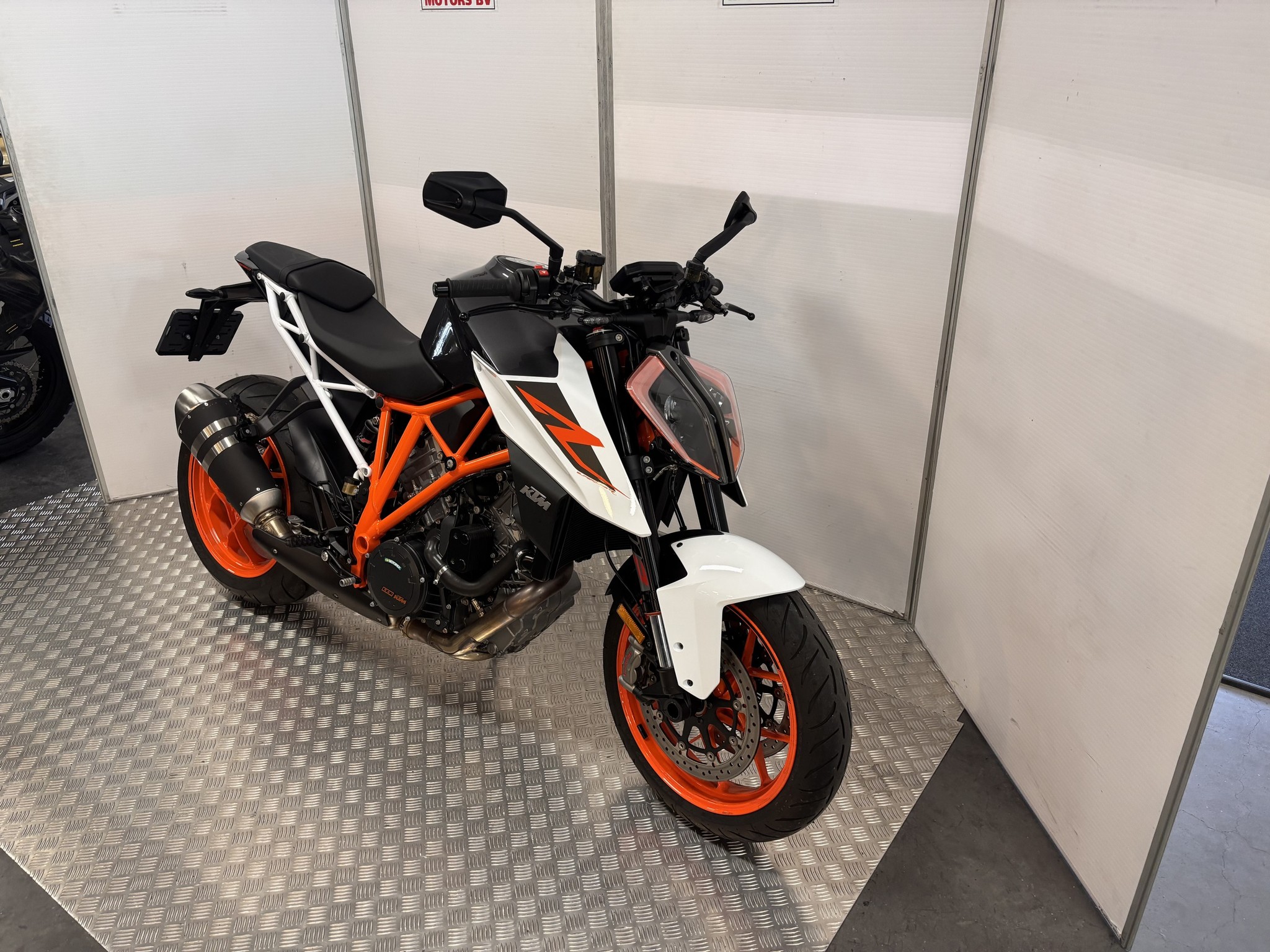 KTM 1290 Super Duke R