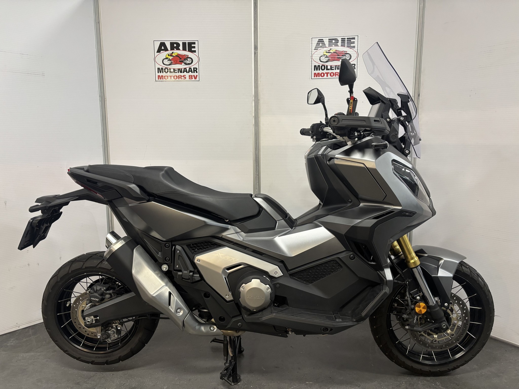 HONDA X-ADV 750