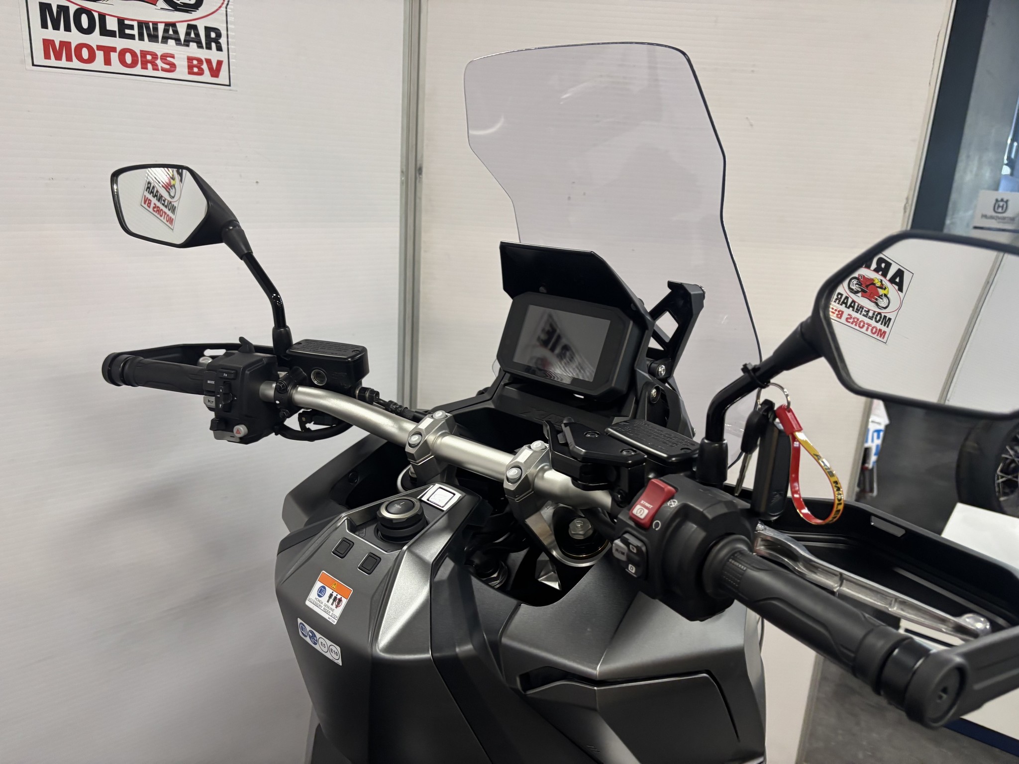 HONDA X-ADV 750