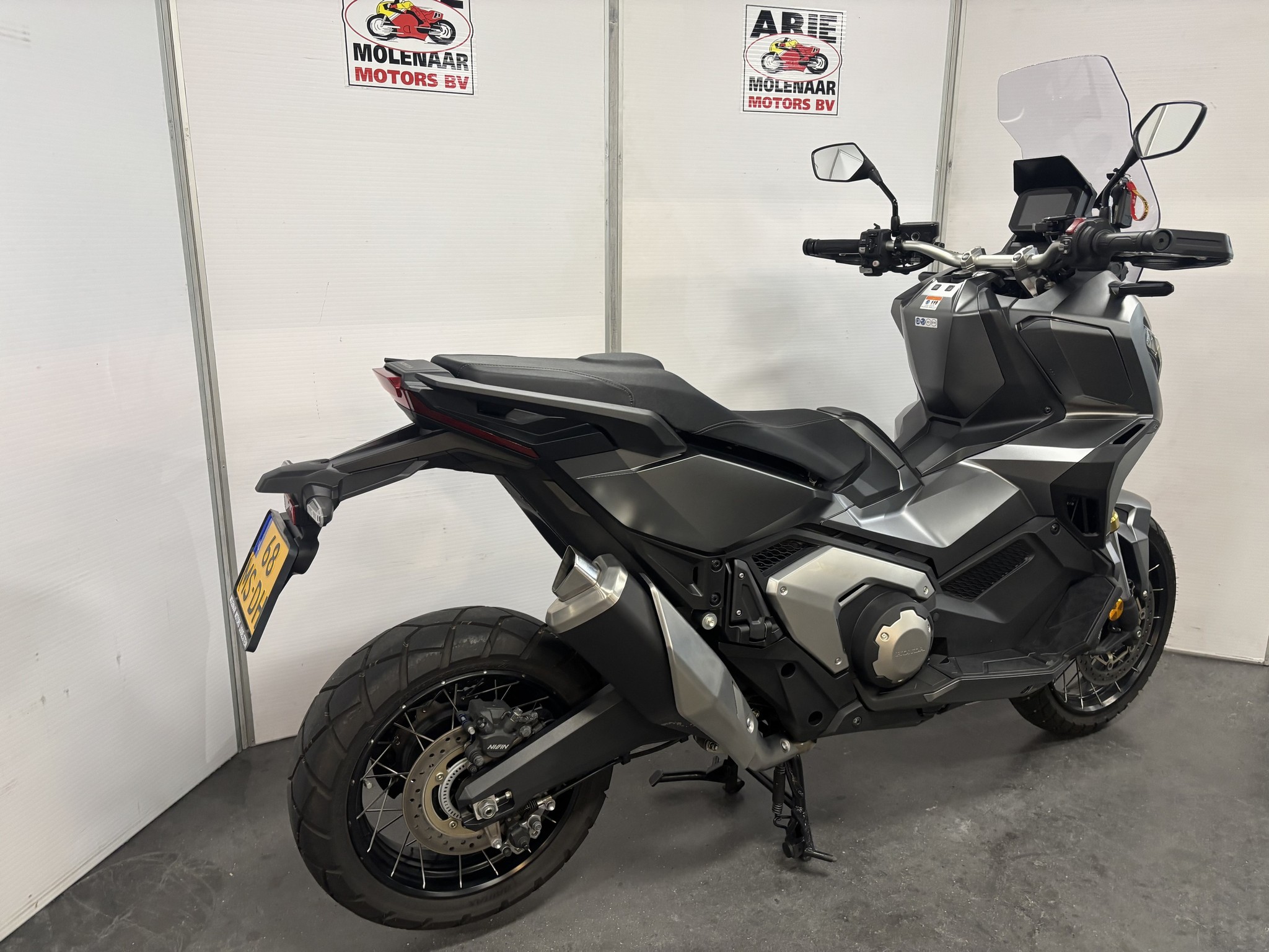 HONDA X-ADV 750