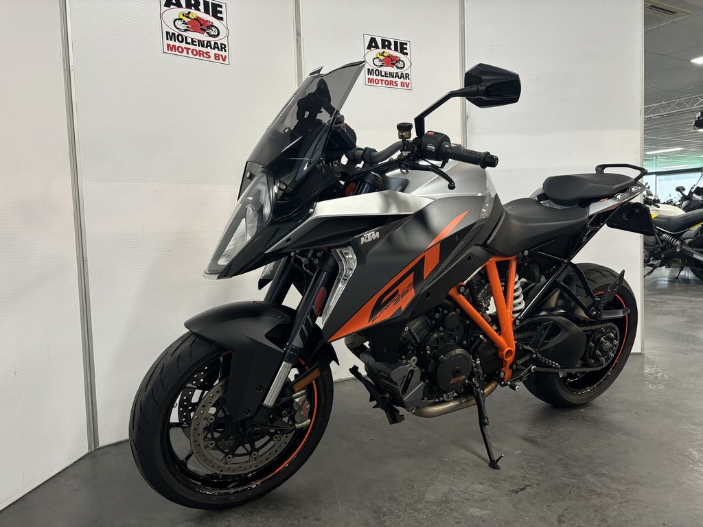 KTM - 1290 Super Duke GT