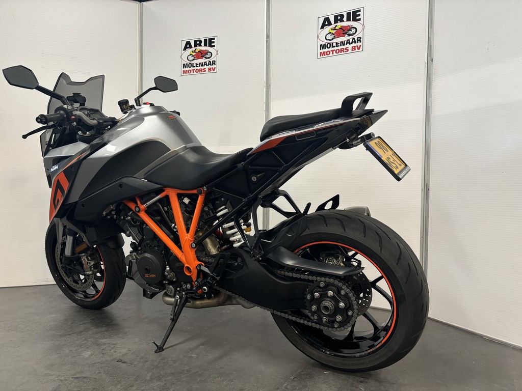 KTM - 1290 Super Duke GT