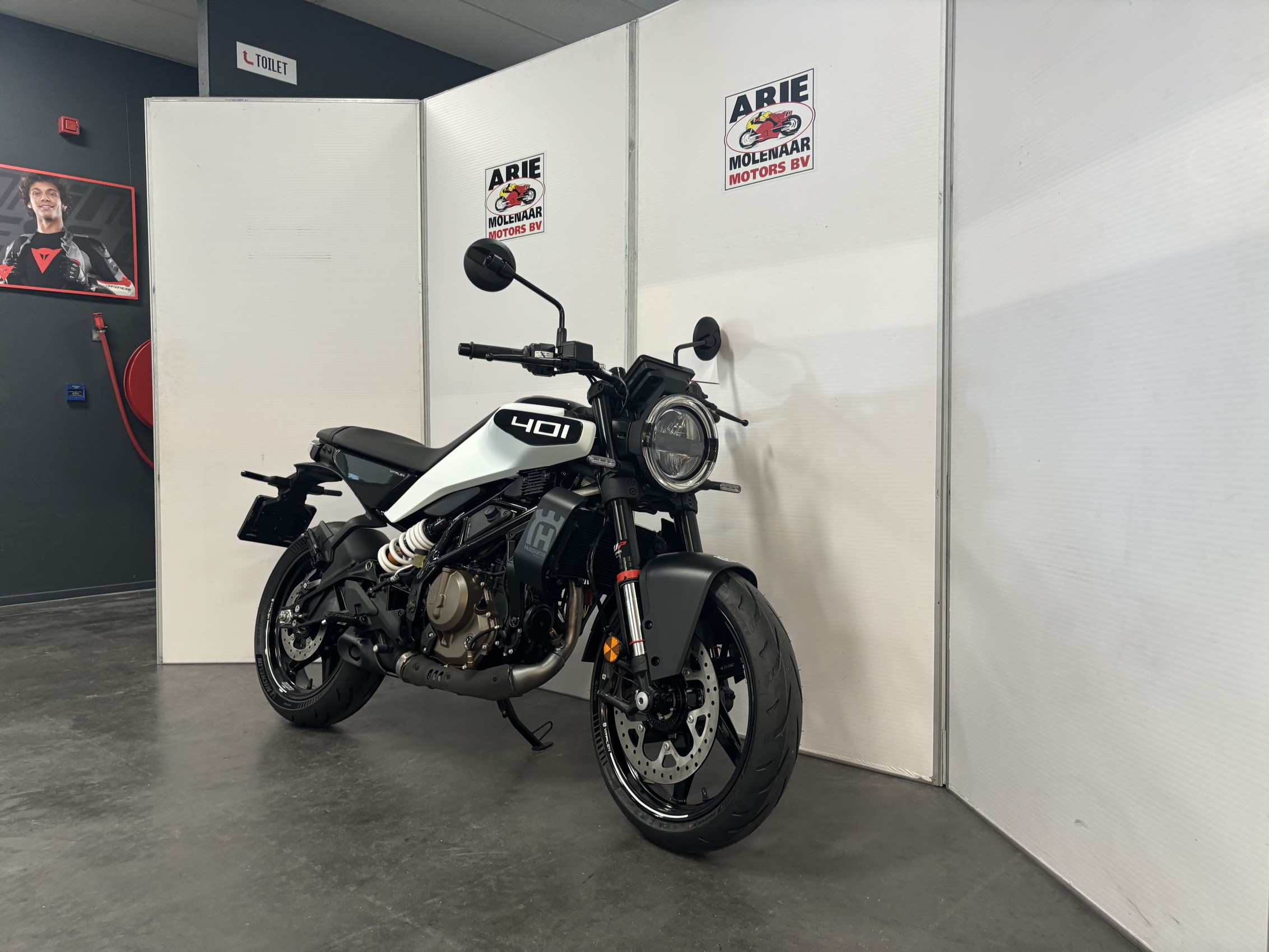 HUSQVARNA - VITPILEN 401