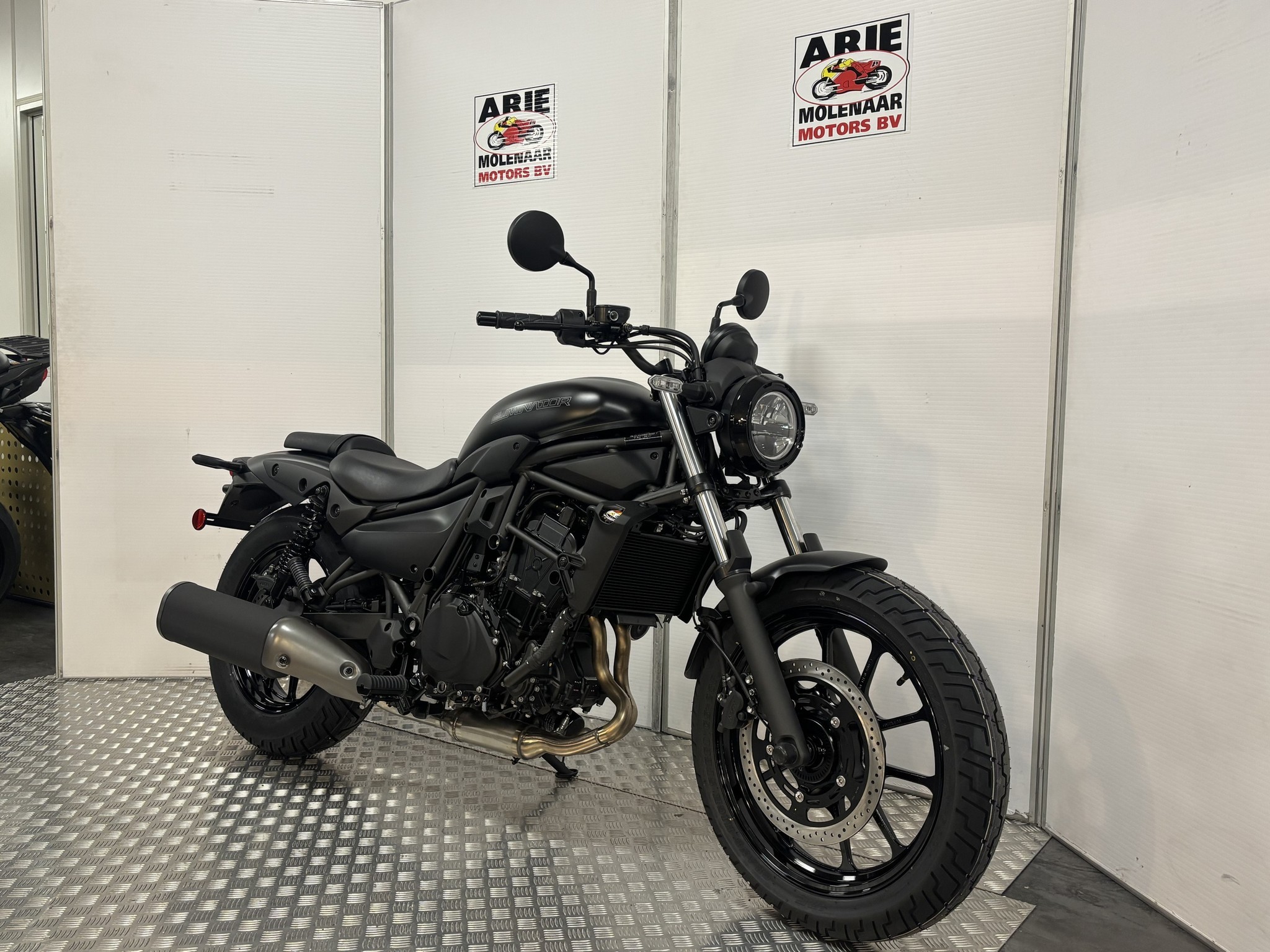 KAWASAKI - Eliminator 500