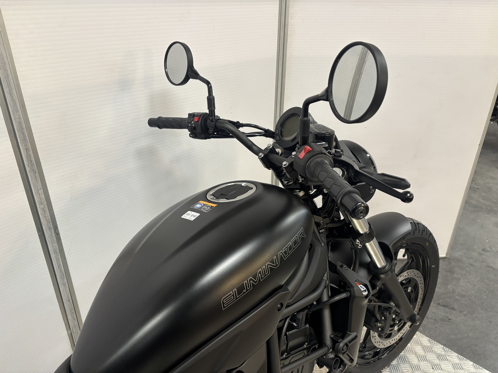KAWASAKI - Eliminator 500