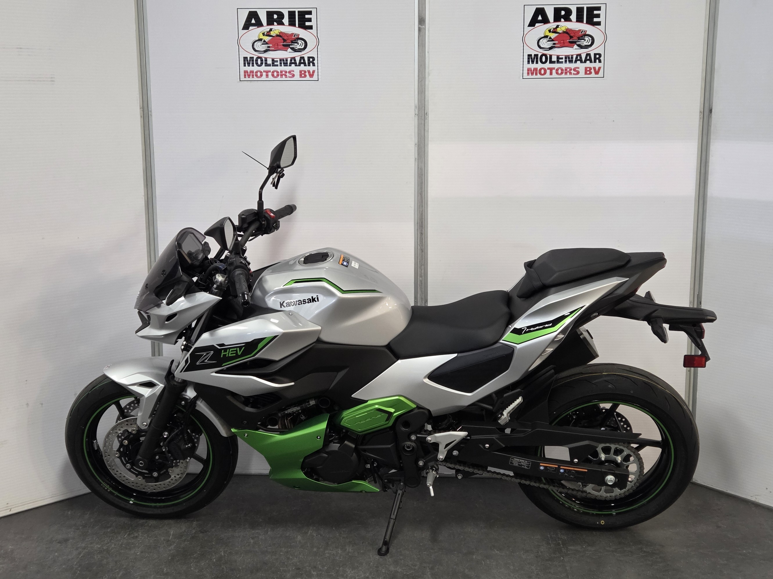 KAWASAKI - Z7 Hybrid