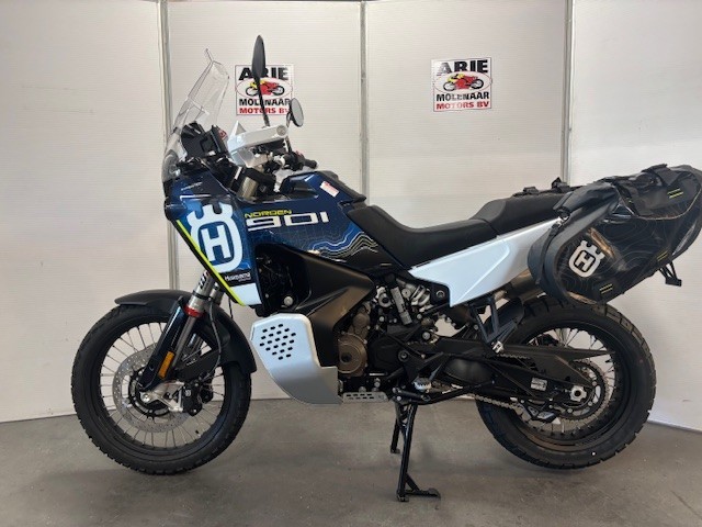 HUSQVARNA - NORDEN 901 EXPEDITION