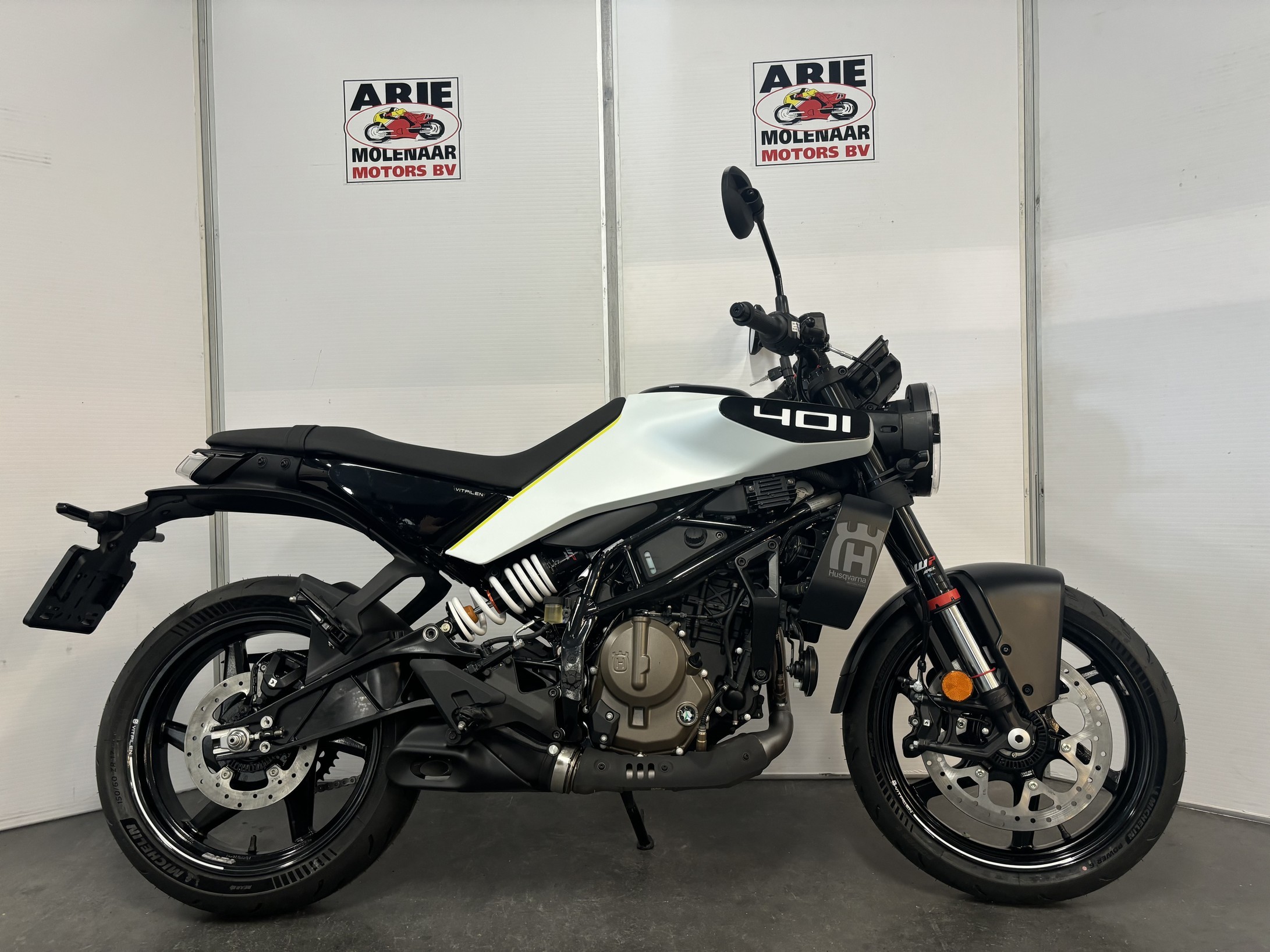 HUSQVARNA - VITPILEN 401