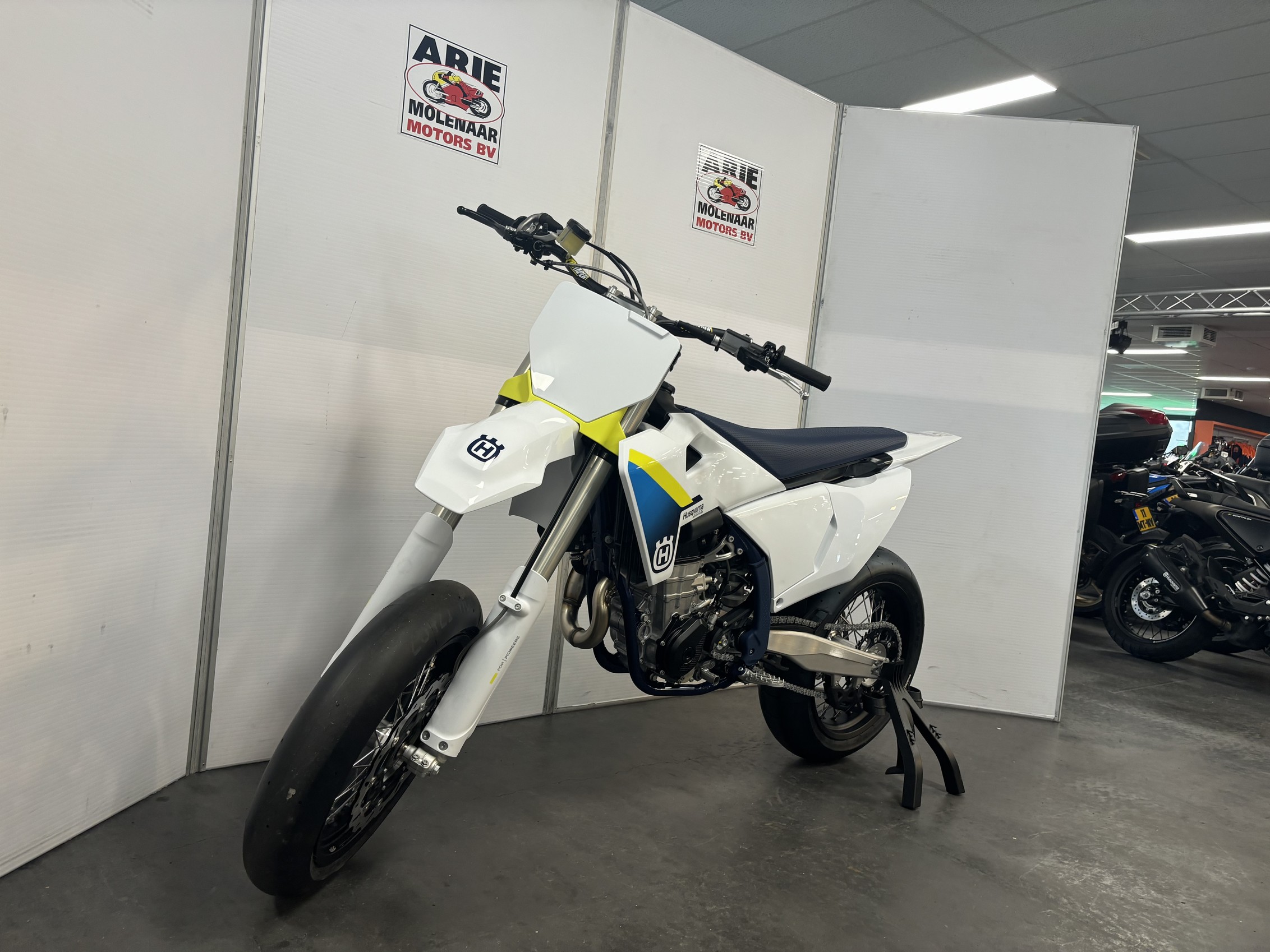 HUSQVARNA - FS 450 S. MOTO