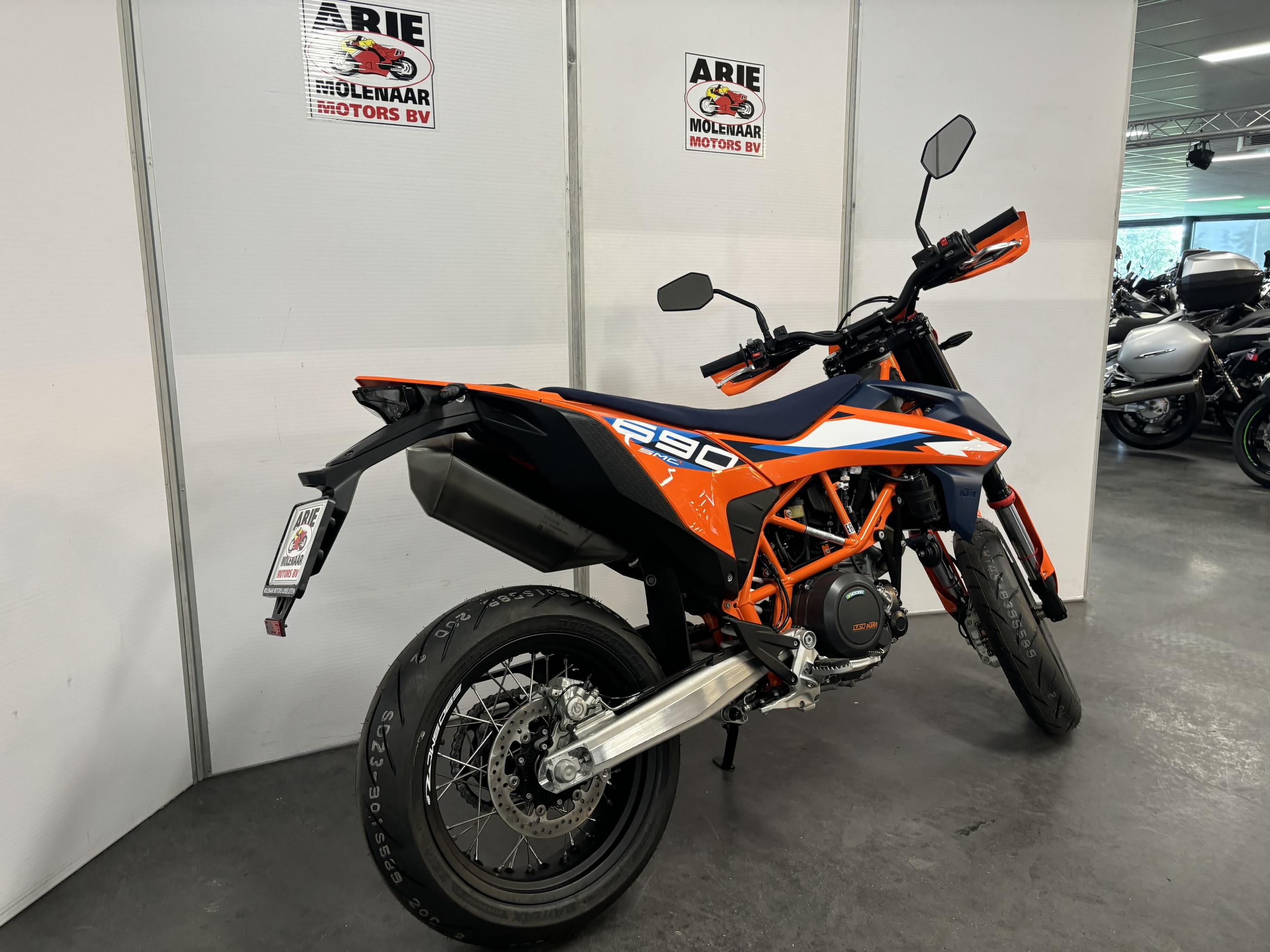 KTM - 690 SMC R