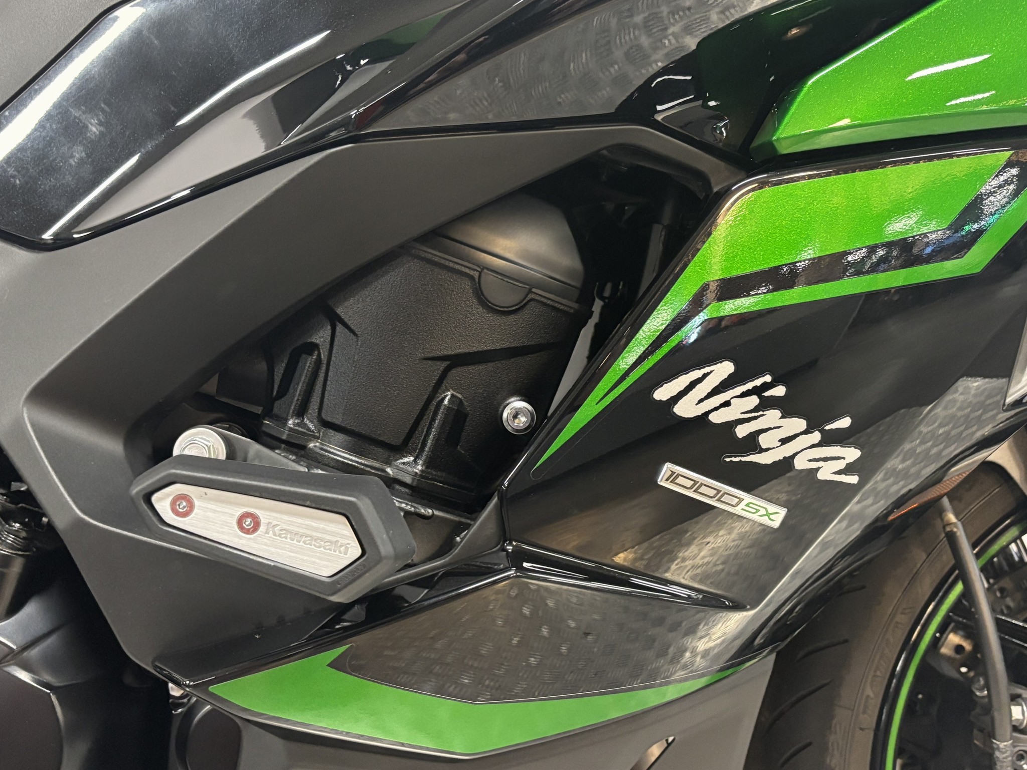 KAWASAKI Ninja 1000 SX