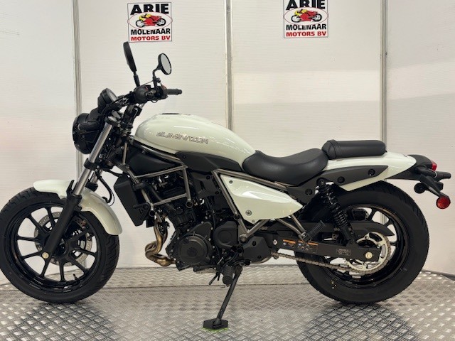 KAWASAKI - Eliminator 500