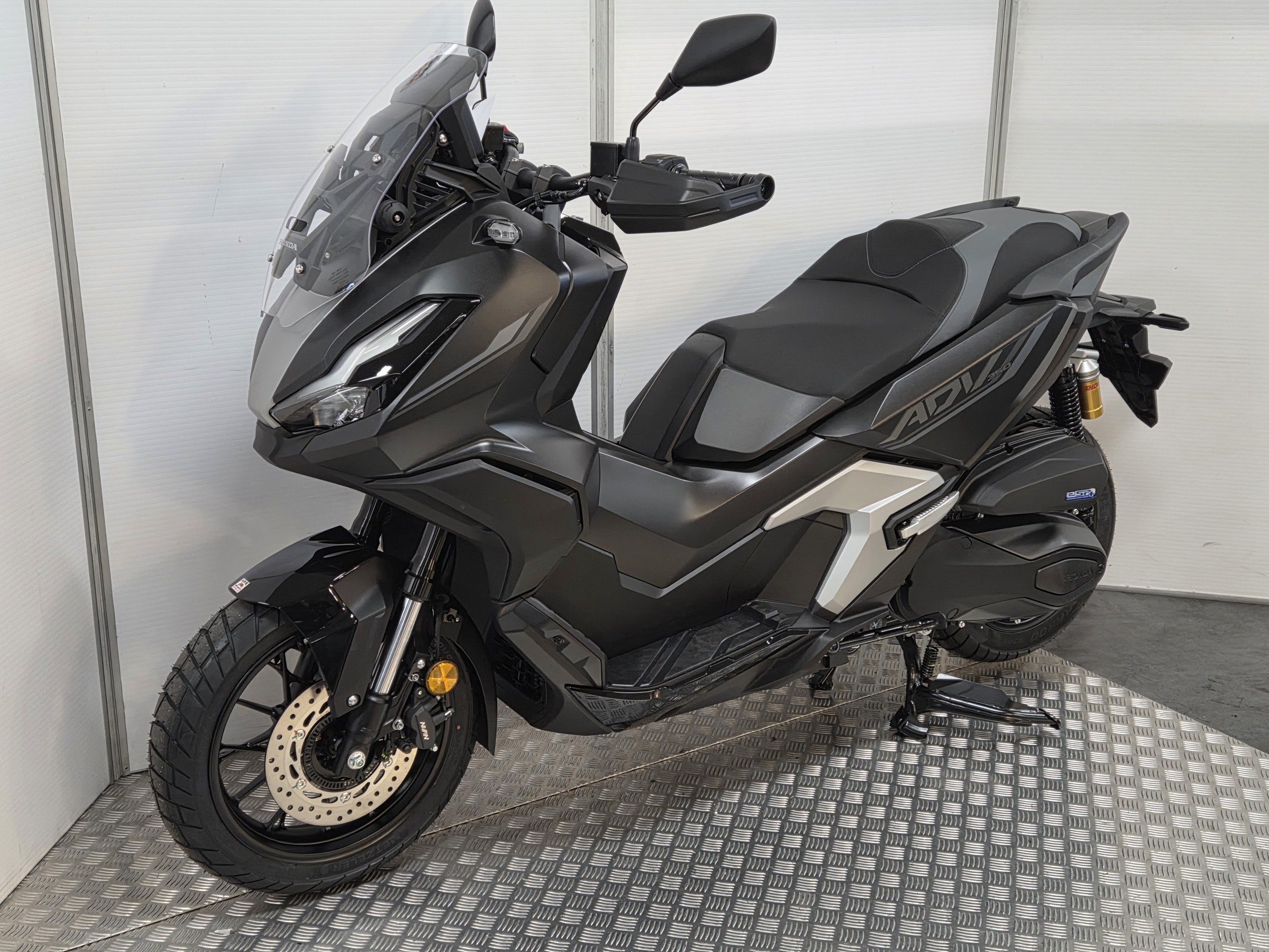 HONDA - ADV 350