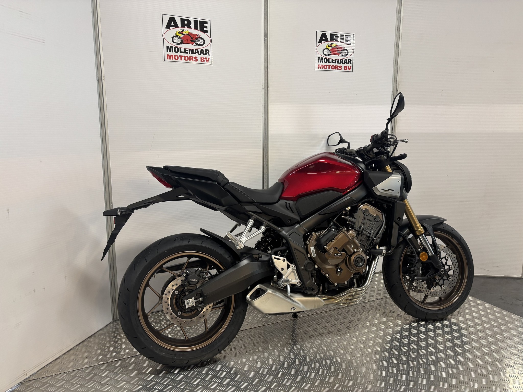 HONDA CB 650 R E-Clutch