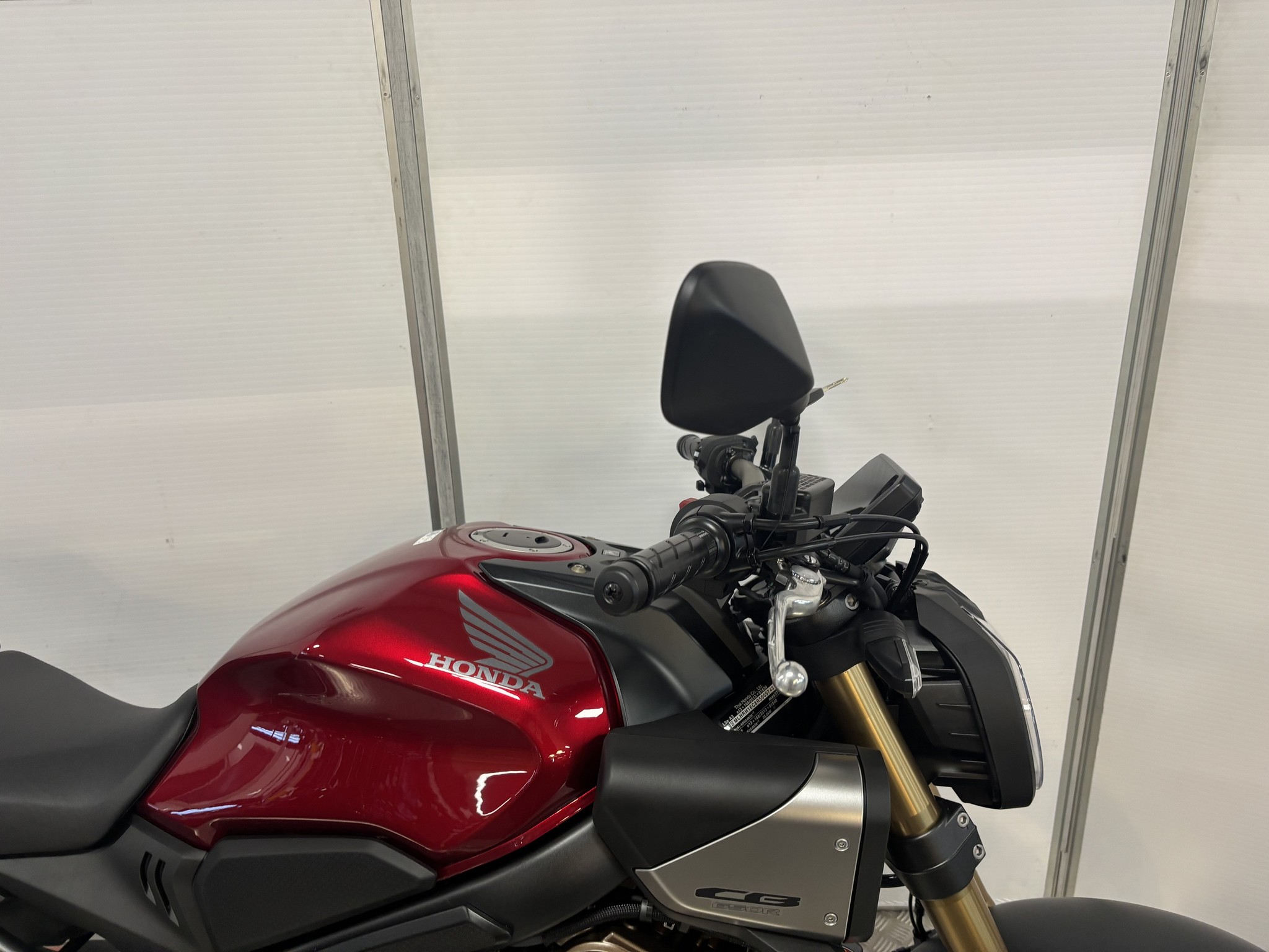 HONDA CB 650 R E-Clutch