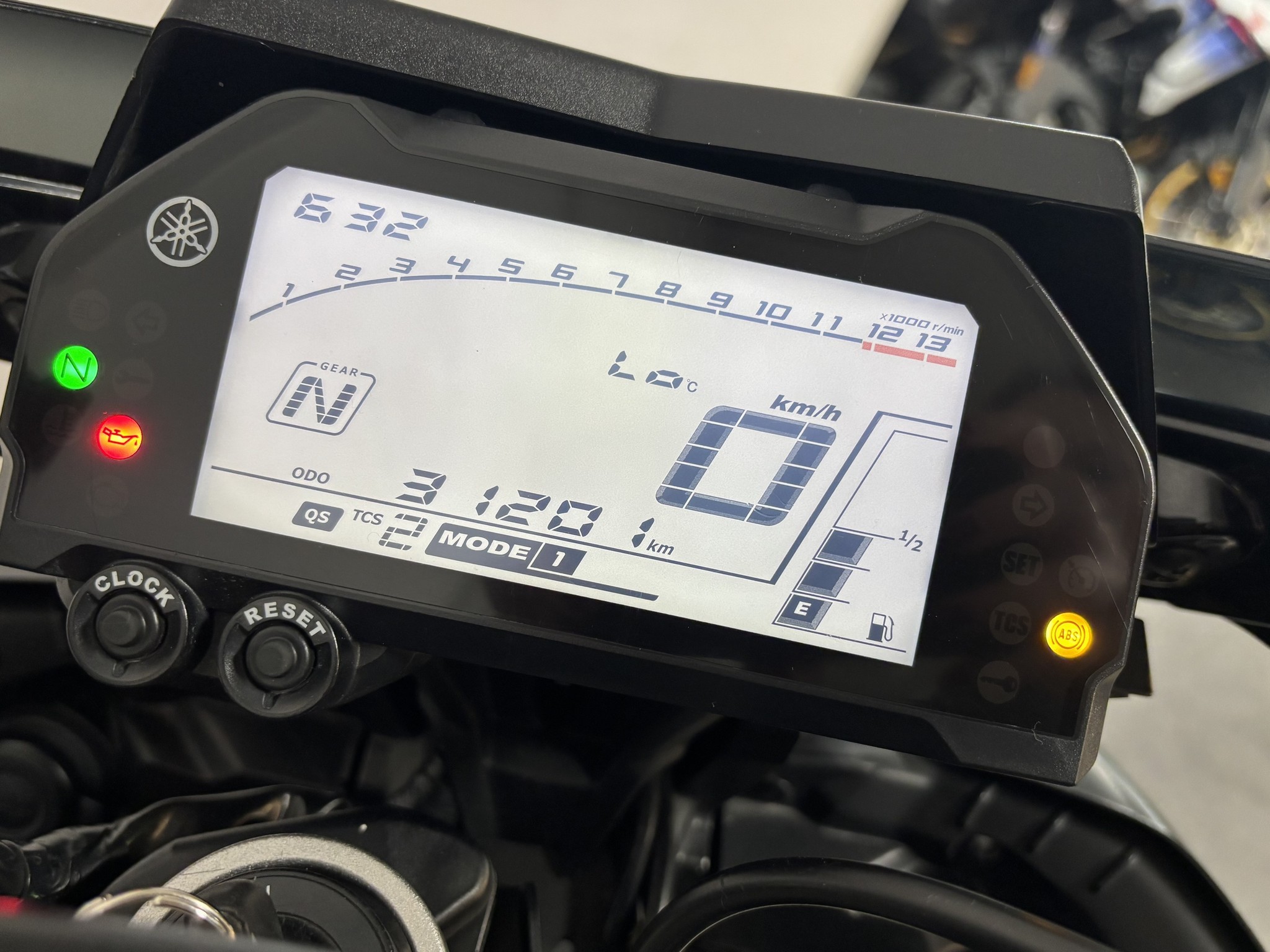 YAMAHA MT 10 ABS