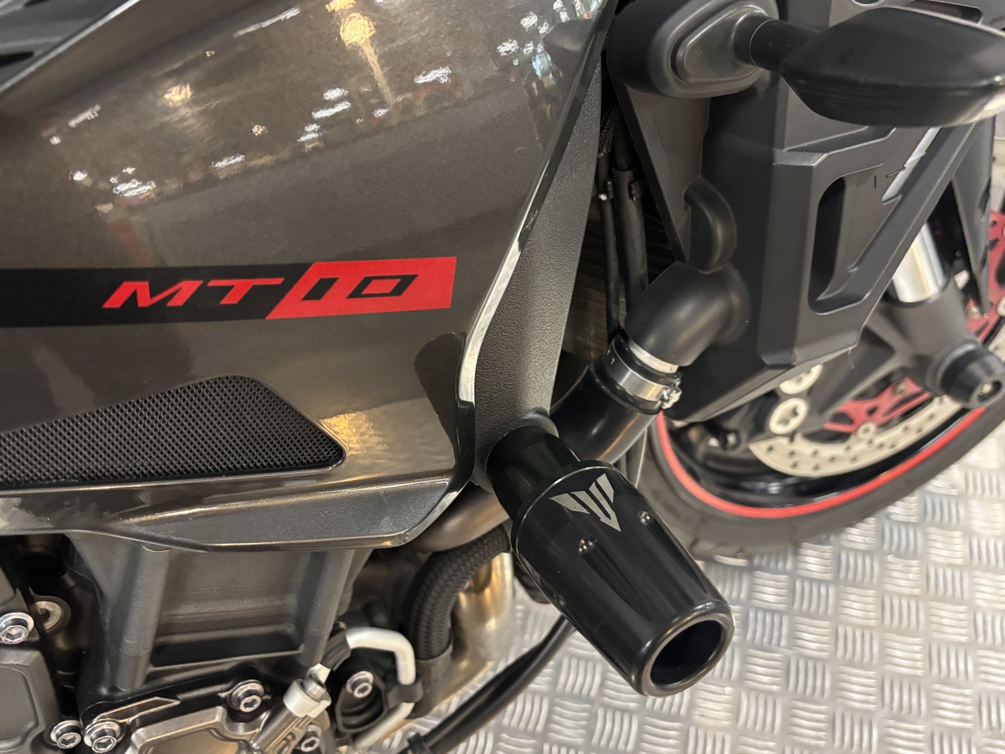 YAMAHA MT 10 ABS