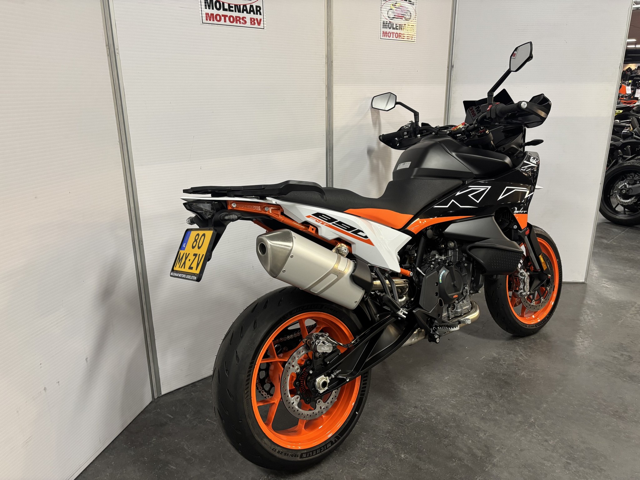 KTM - 890 SMT