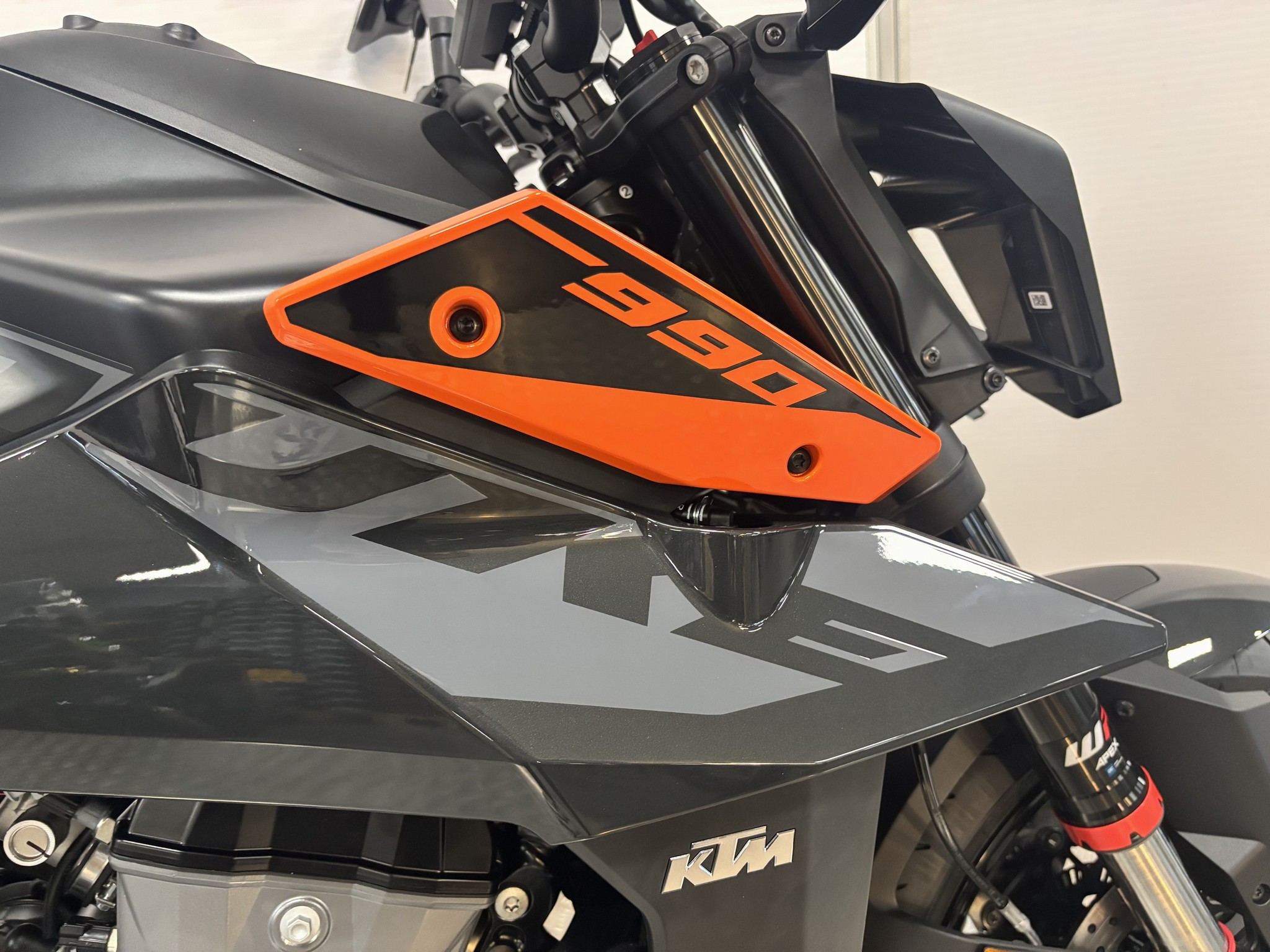 KTM - 990 DUKE