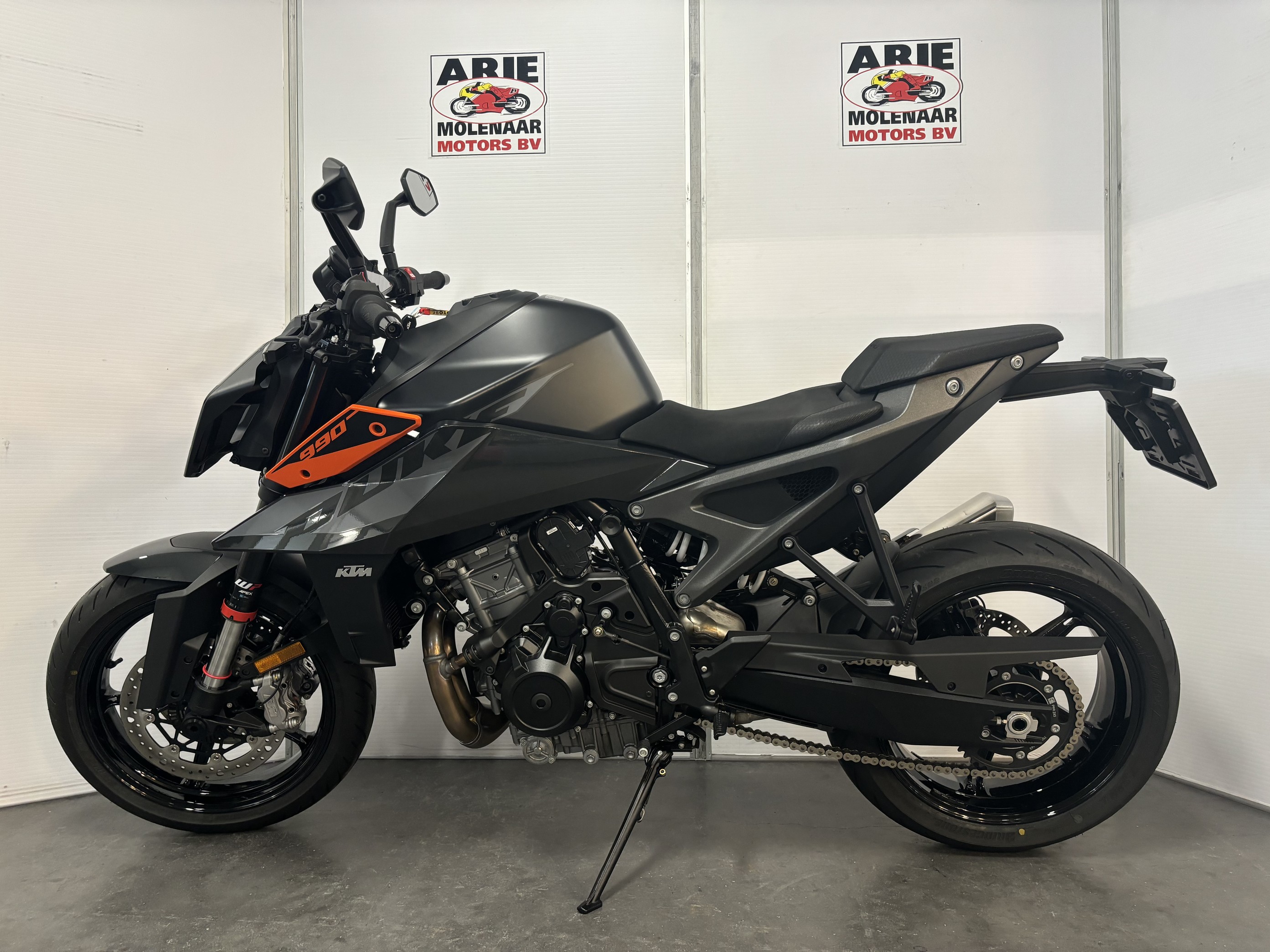 KTM - 990 DUKE