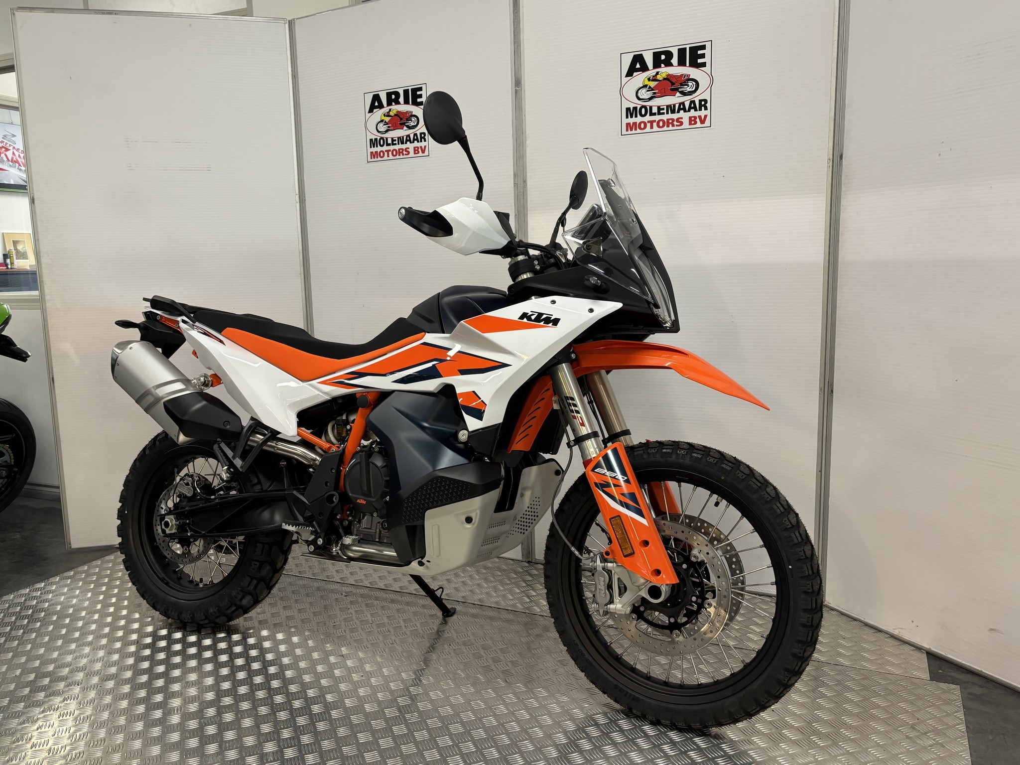 KTM - 890 ADVENTURE R