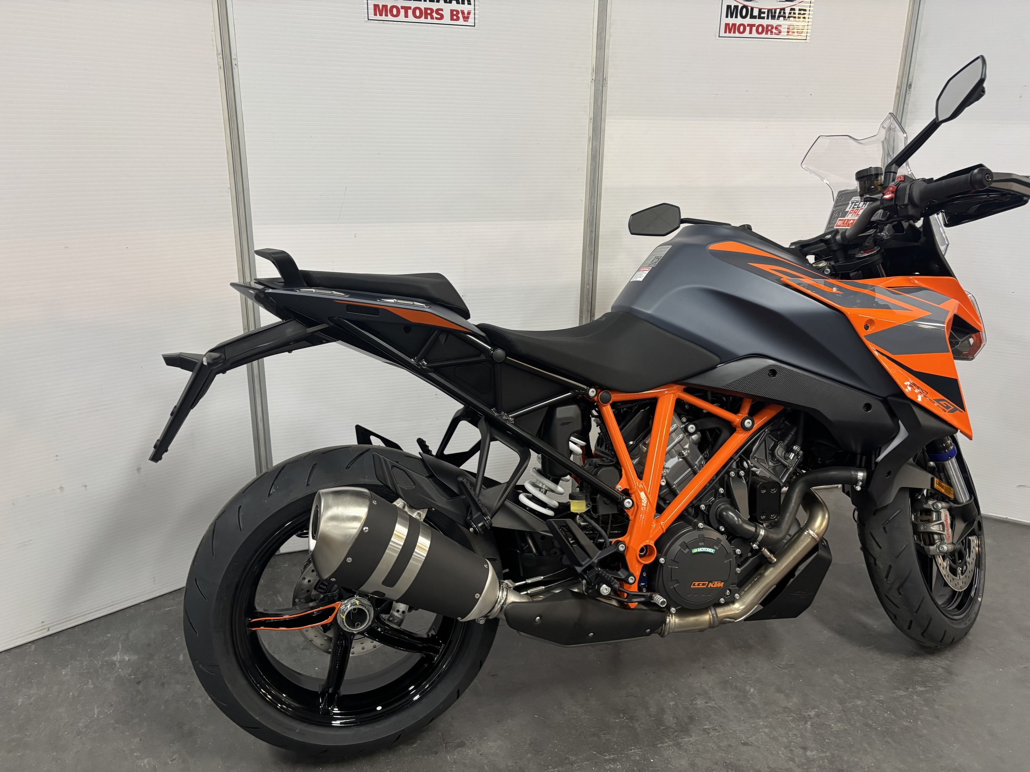 KTM - 1290 Super Duke GT