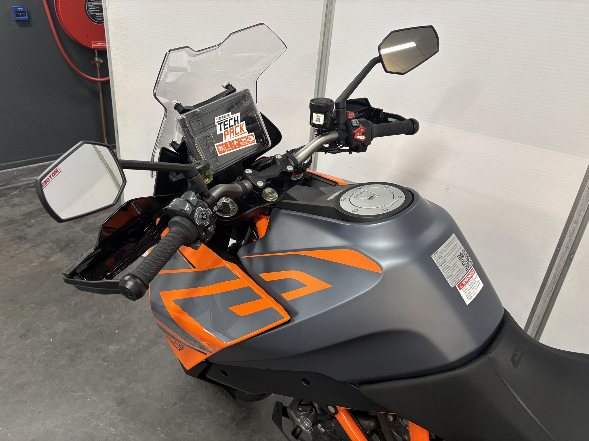 KTM - 1290 Super Duke GT