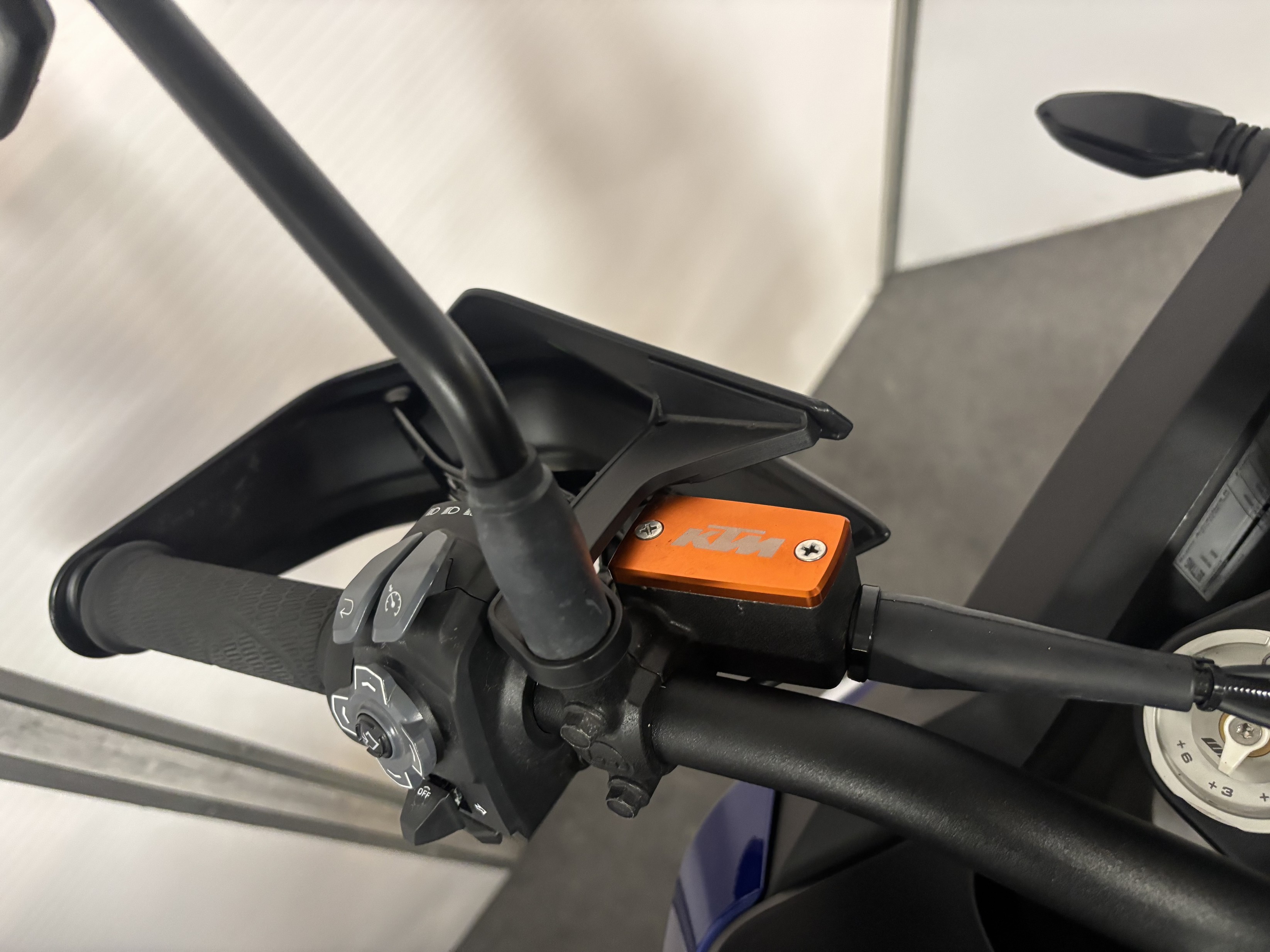 KTM - 1290 Super Adventure R