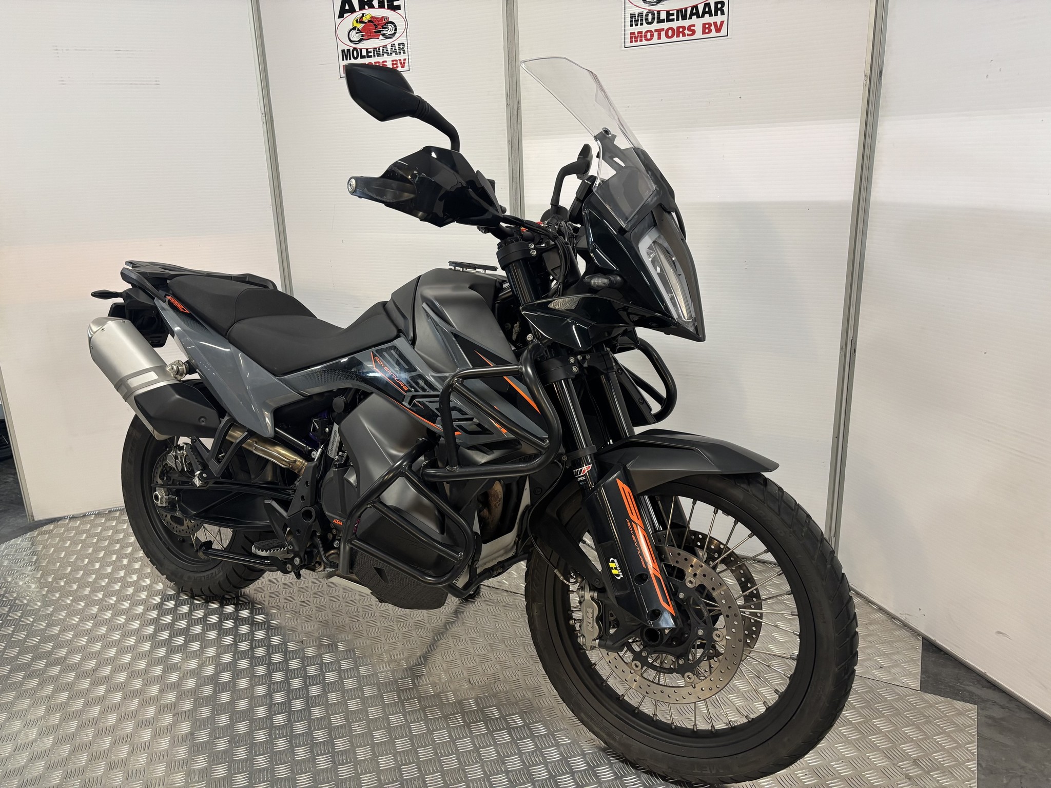 KTM 890 ADVENTURE
