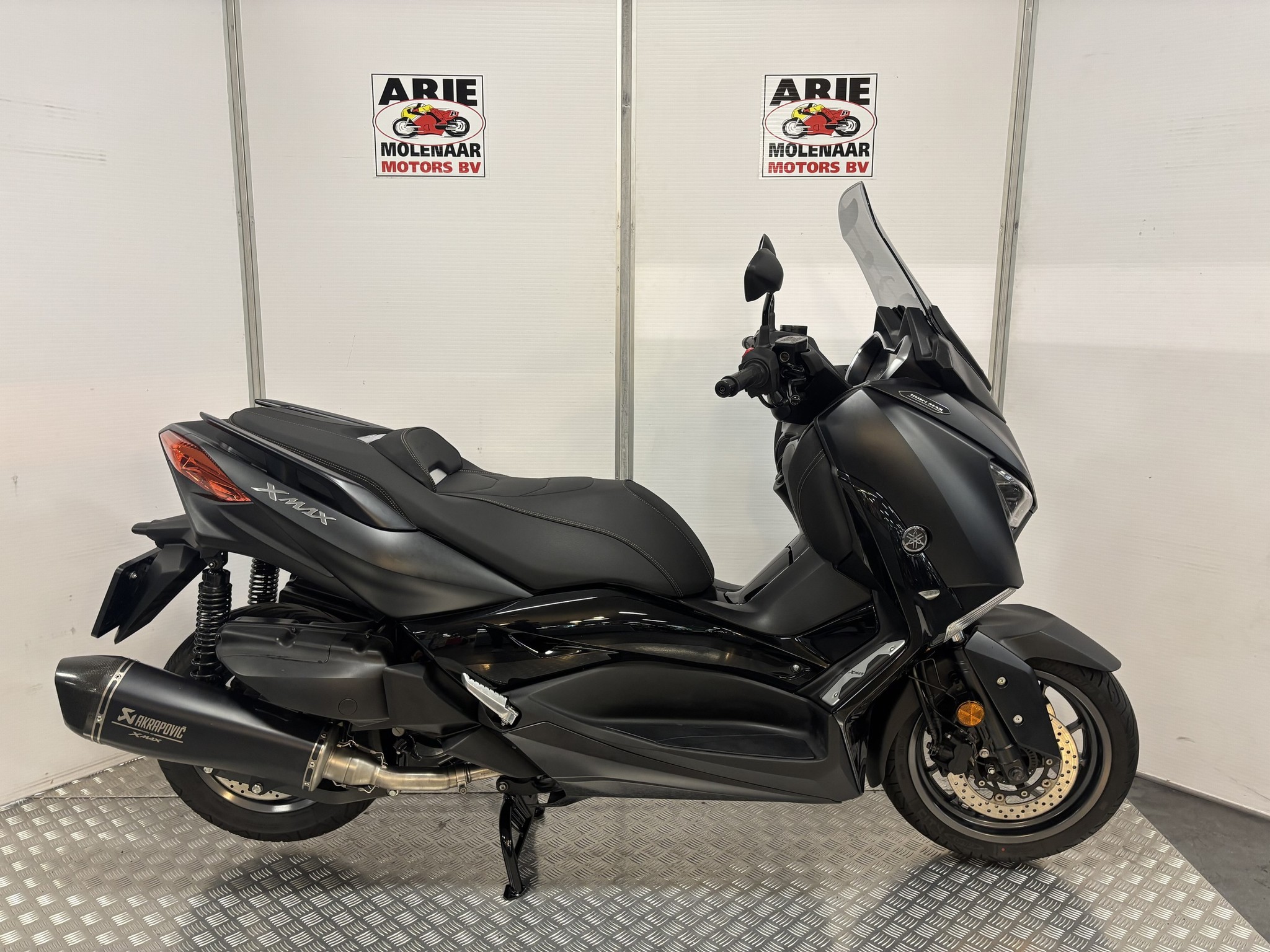 YAMAHA X MAX 400 ABS