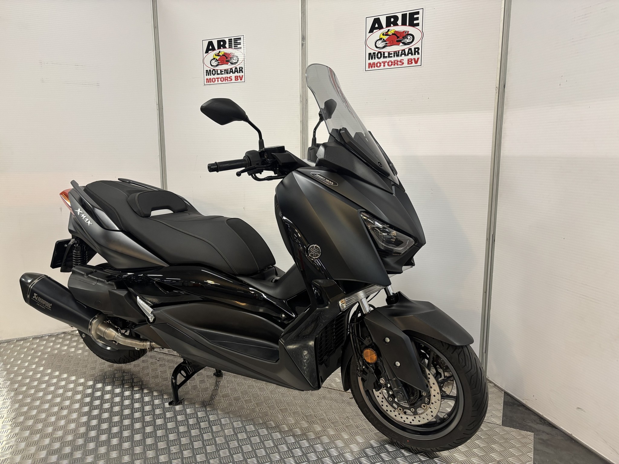 YAMAHA X MAX 400 ABS