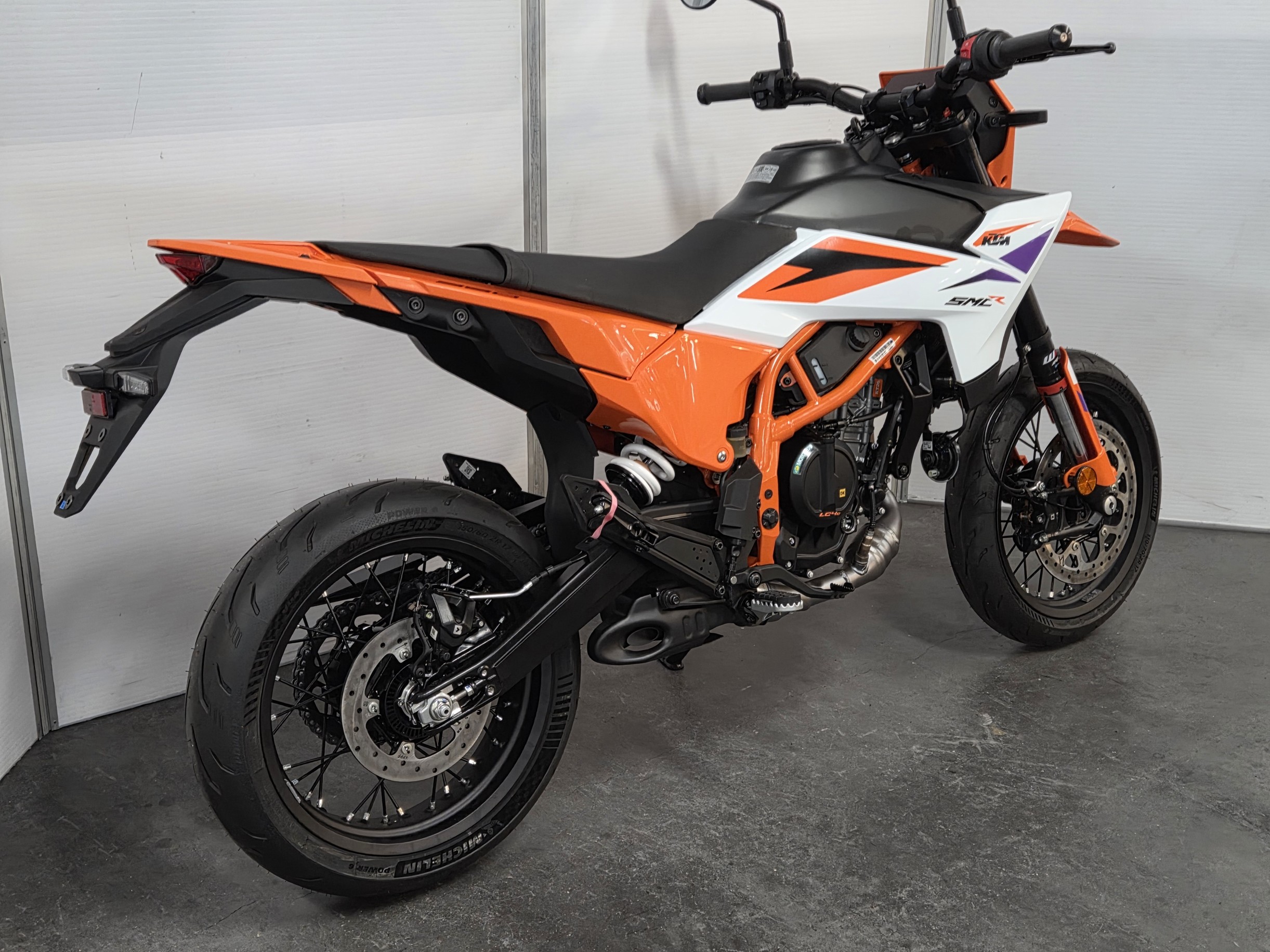 KTM 390 SMC R