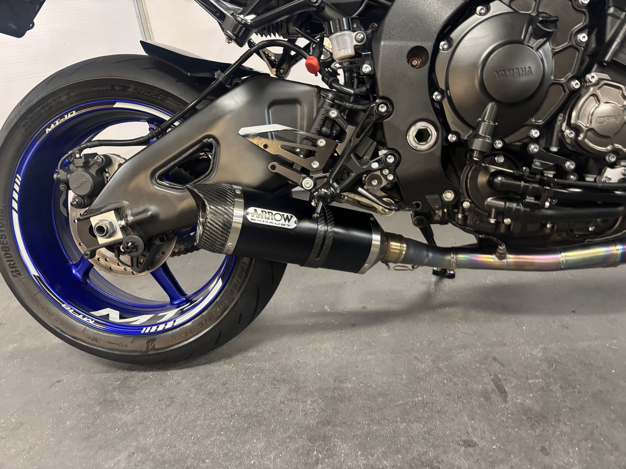 YAMAHA MT 10 ABS