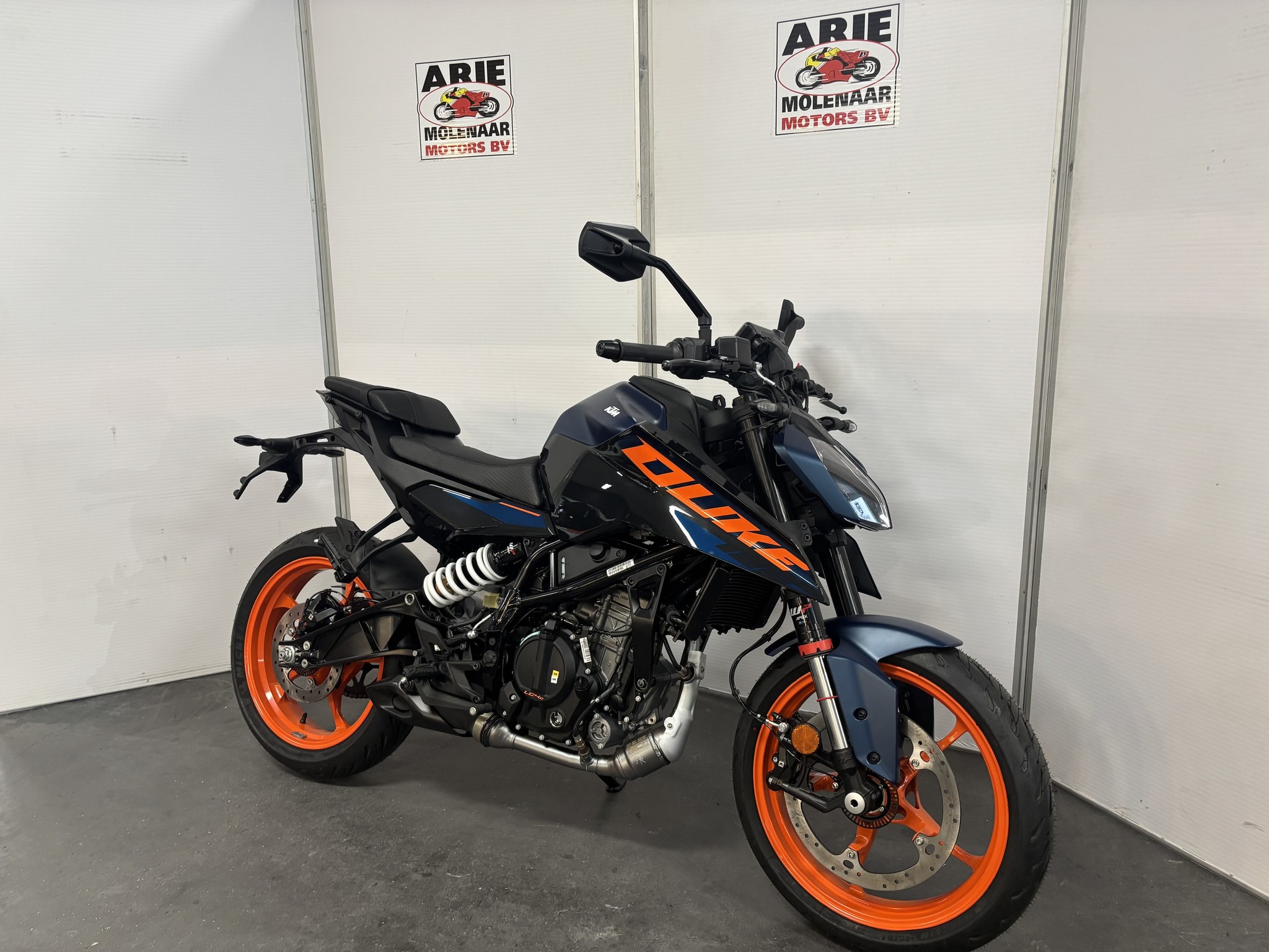 KTM Duke 125 ABS