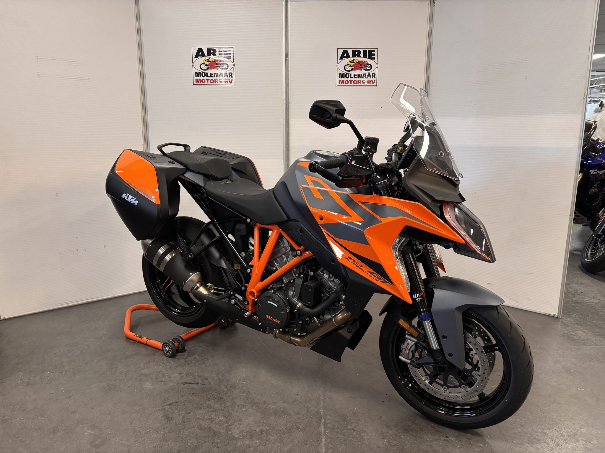 KTM 1290 Super Duke GT