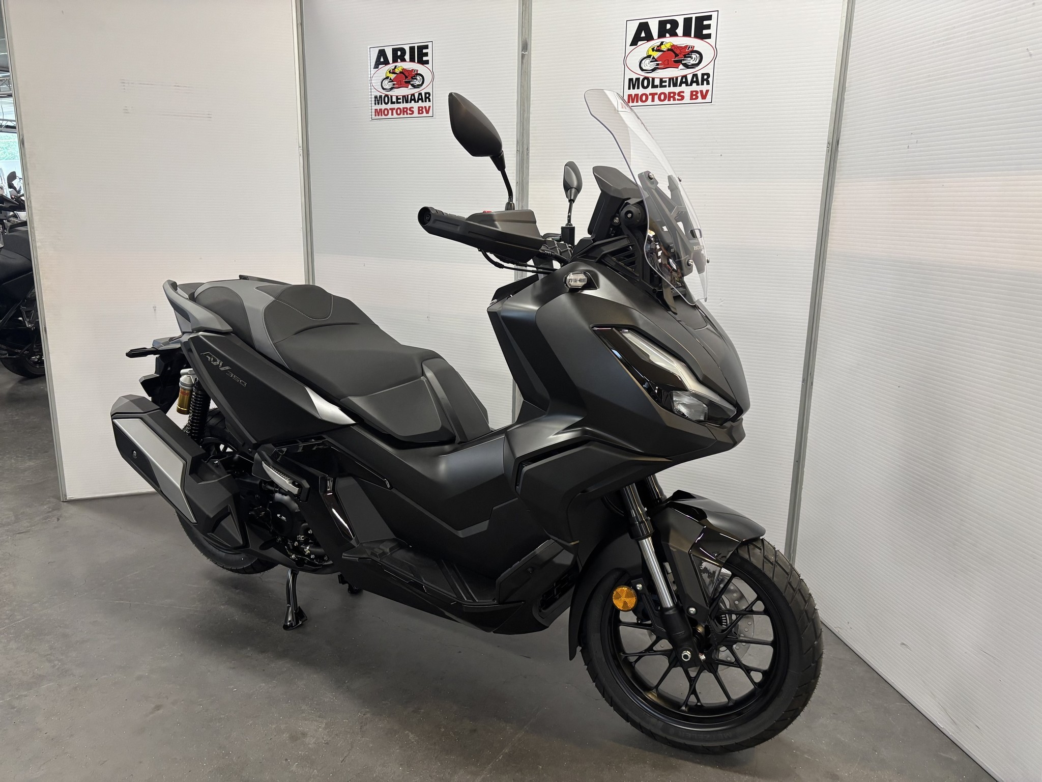 HONDA ADV 350