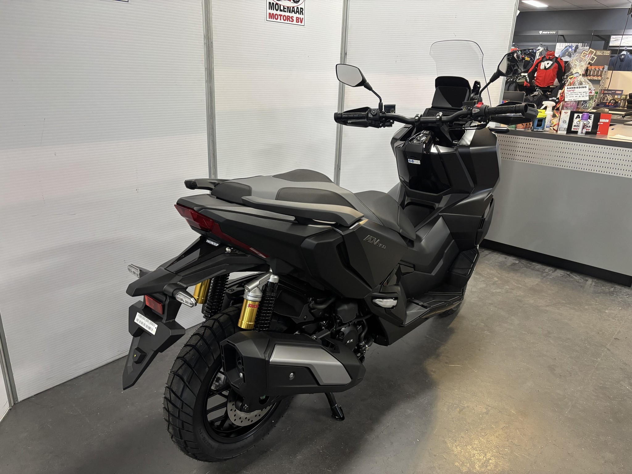 HONDA ADV 350