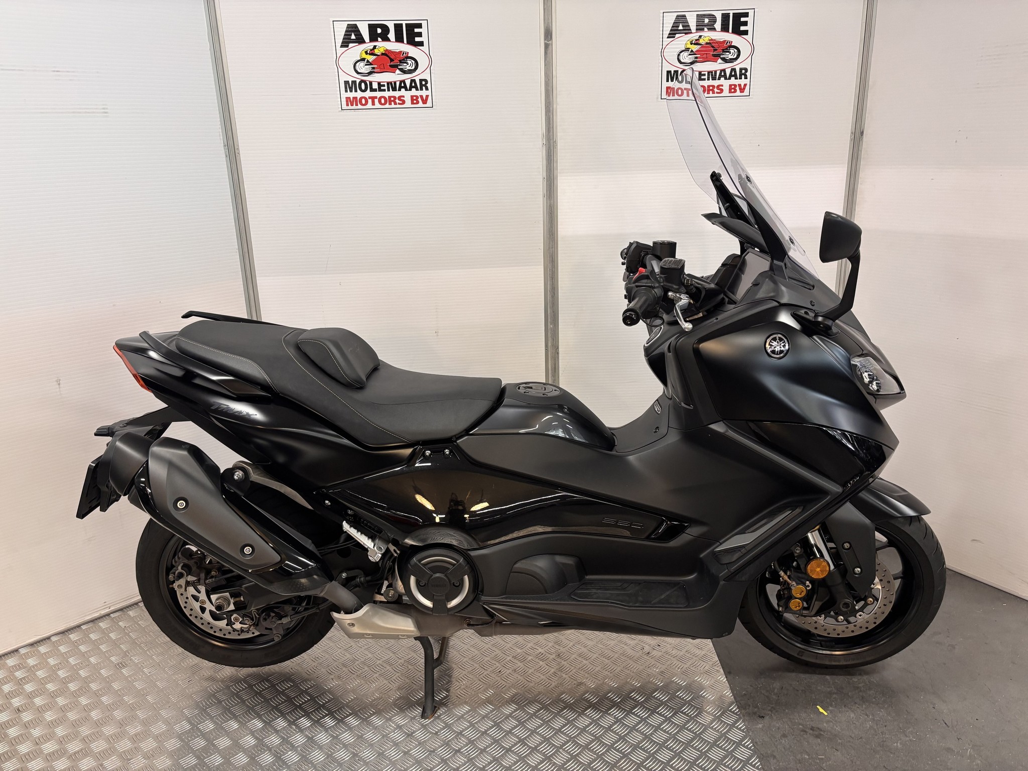 YAMAHA T MAX Tech Max 560