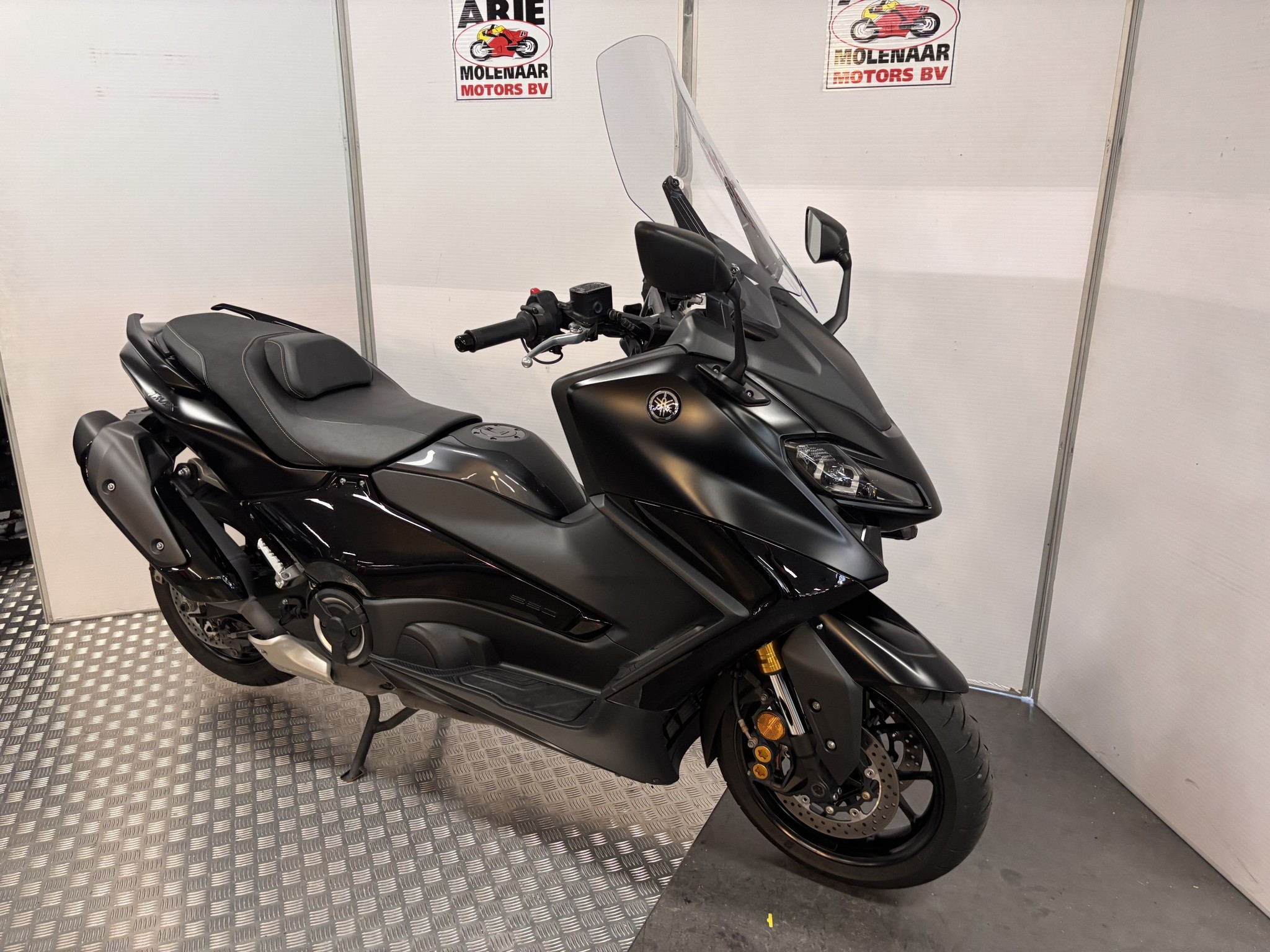 YAMAHA T MAX Tech Max 560